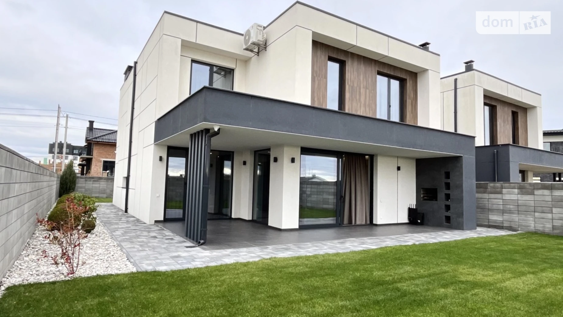 Продается дом на 2 этажа 192 кв. м с участком, цена: 479999 $ - фото 2