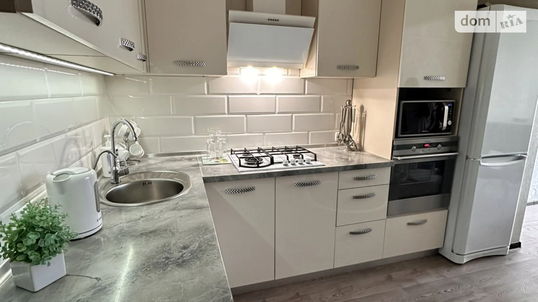 2-комнатная квартира 70 кв. м в Запорожье, ул. Владимира Украинца(Новокузнецкая), 57 - фото 5