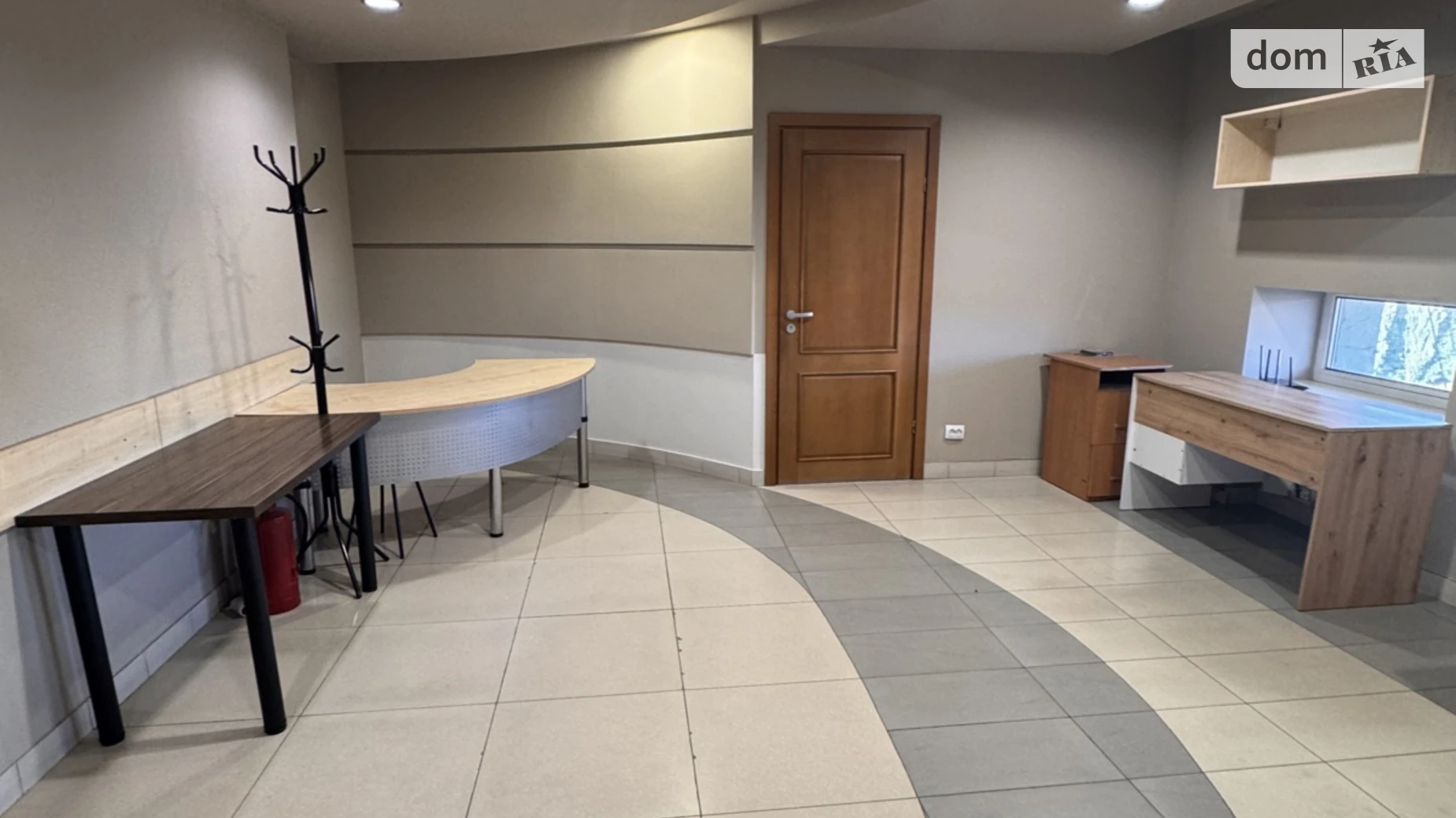 Продается офис 129.1 кв. м в бизнес-центре, цена: 130000 $ - фото 3