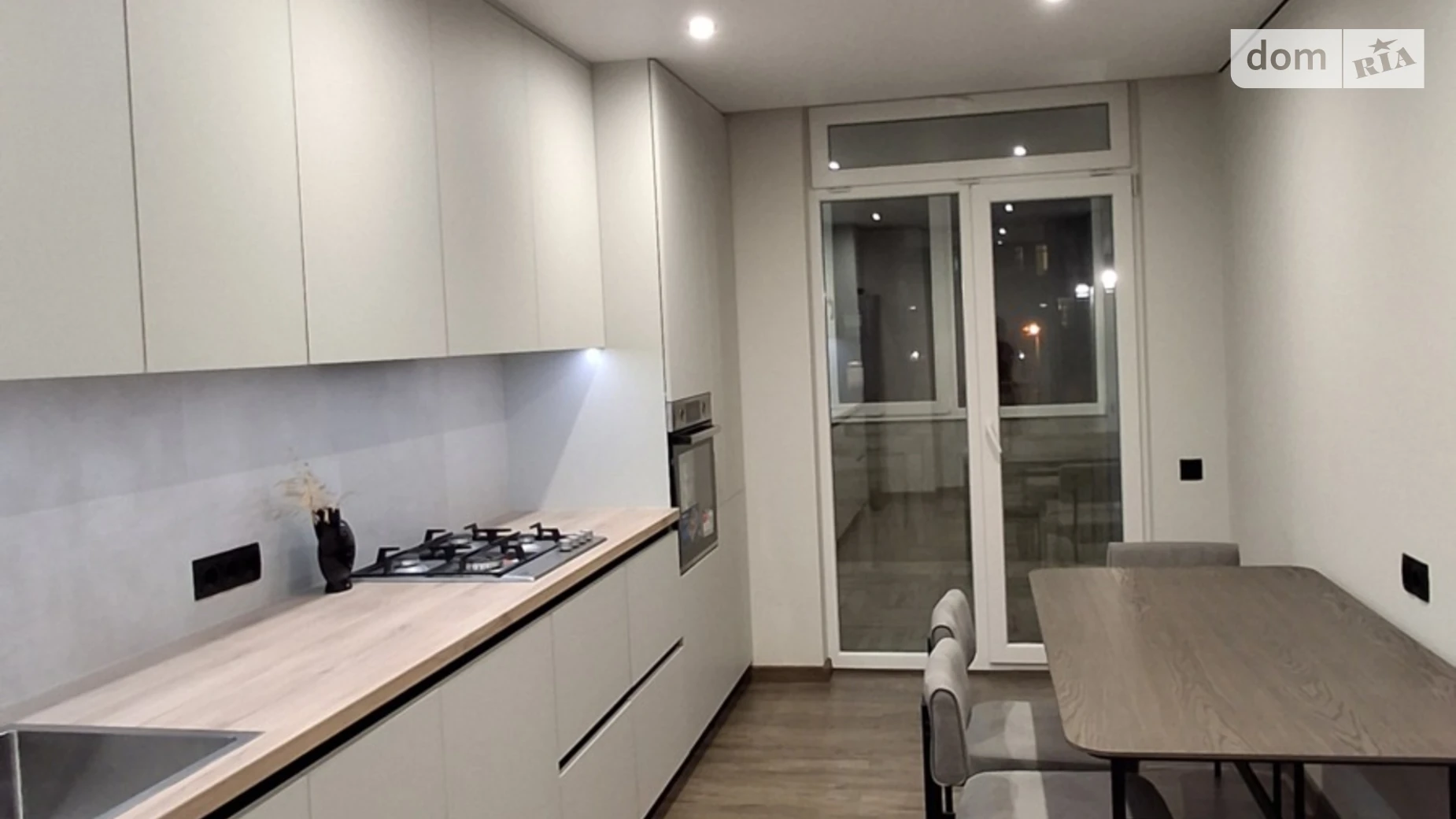 2-кімнатна квартира 77 кв. м у Тернополі, просп. Злуки - фото 3