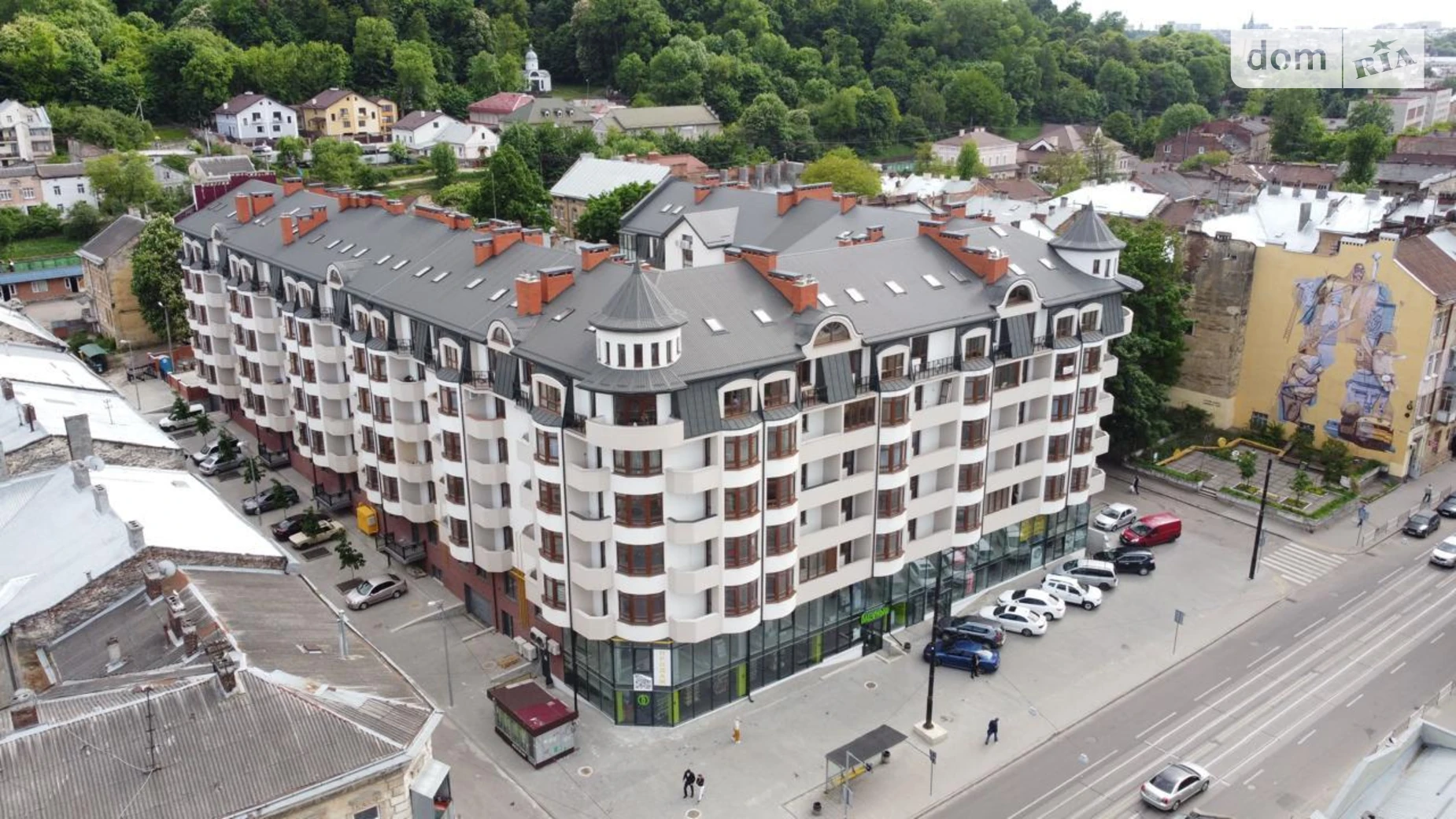 Продается 2-комнатная квартира 67.4 кв. м в Львове, ул. Хмельницкого Богдана, 76 - фото 2