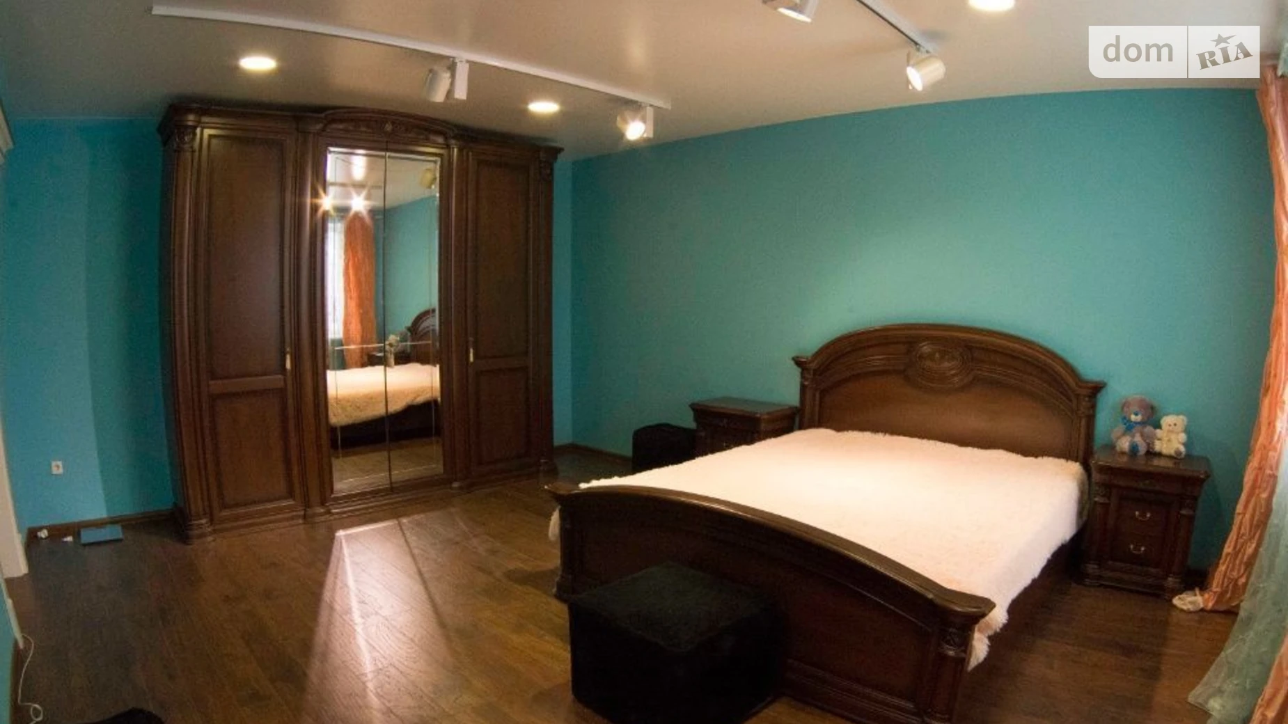 Продается дом на 3 этажа 600 кв. м с подвалом, цена: 120000 $ - фото 3