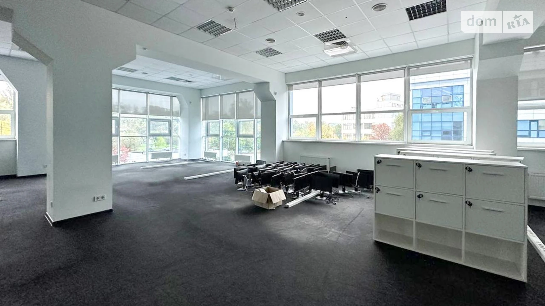 Сдается в аренду офис 1500 кв. м в бизнес-центре, цена: 19300 $ - фото 2