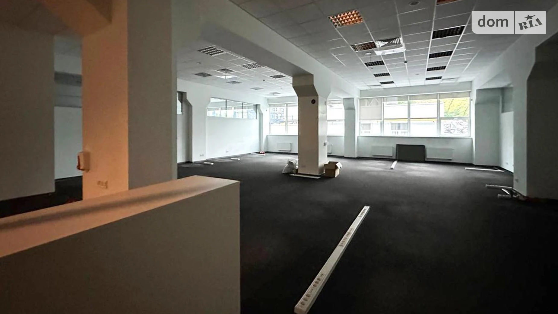 Сдается в аренду офис 1500 кв. м в бизнес-центре, цена: 19300 $ - фото 4