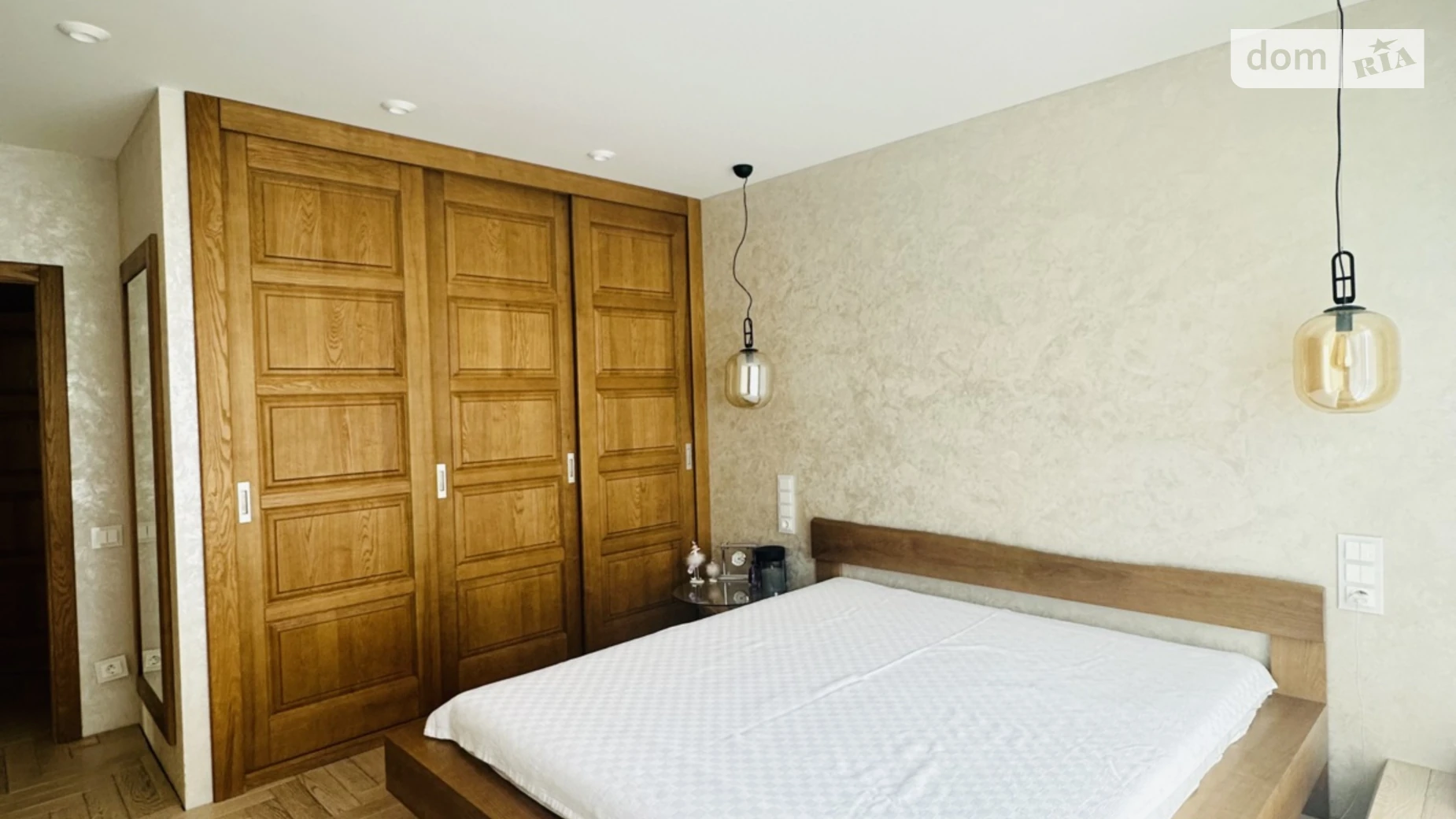 Продається 3-кімнатна квартира 95.6 кв. м у Києві, вул. Князя Романа Мстиславича(Генерала Жмаченка), 28 - фото 2