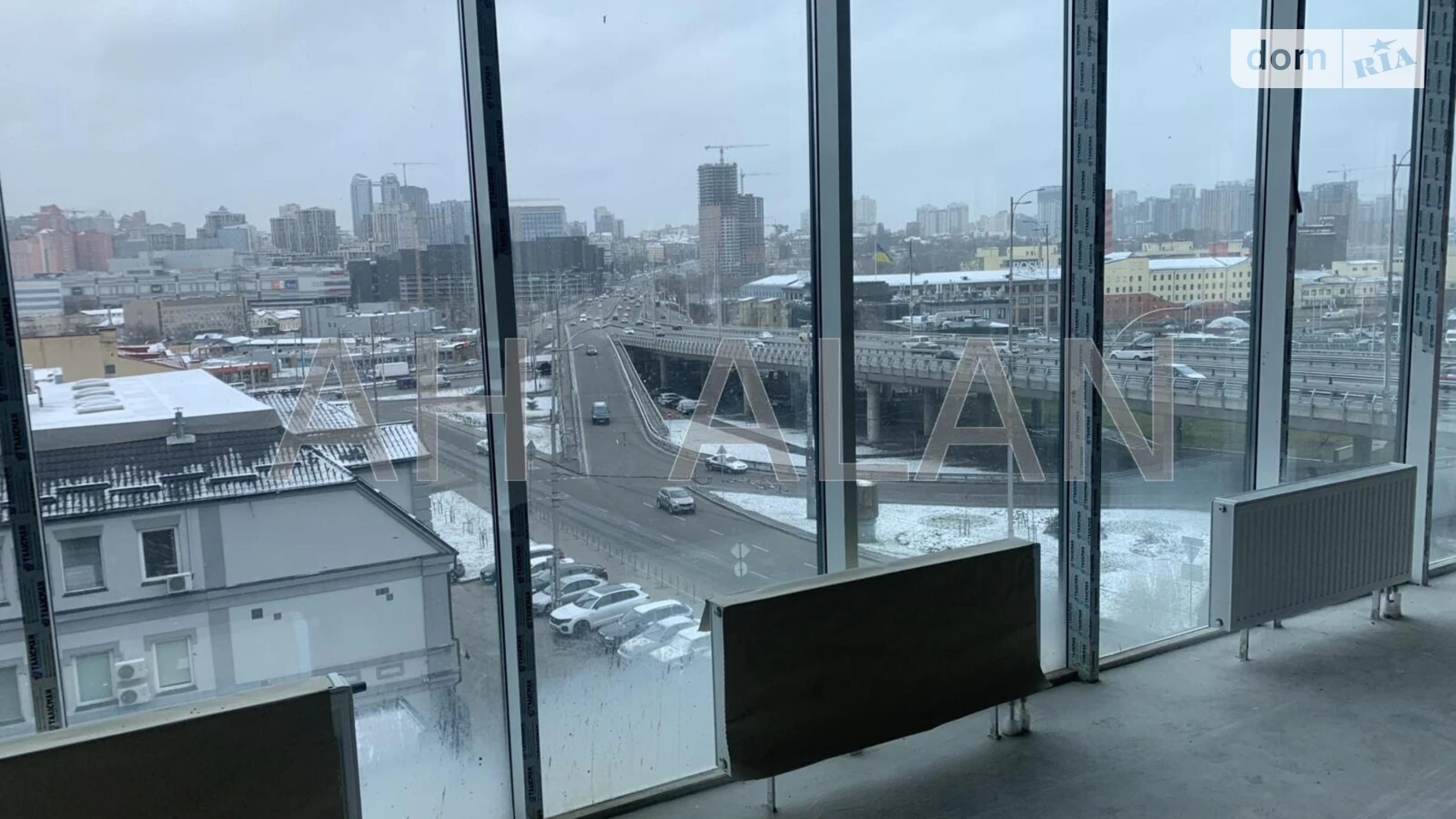 Сдается в аренду офис 1204 кв. м в бизнес-центре, цена: 421400 грн - фото 5