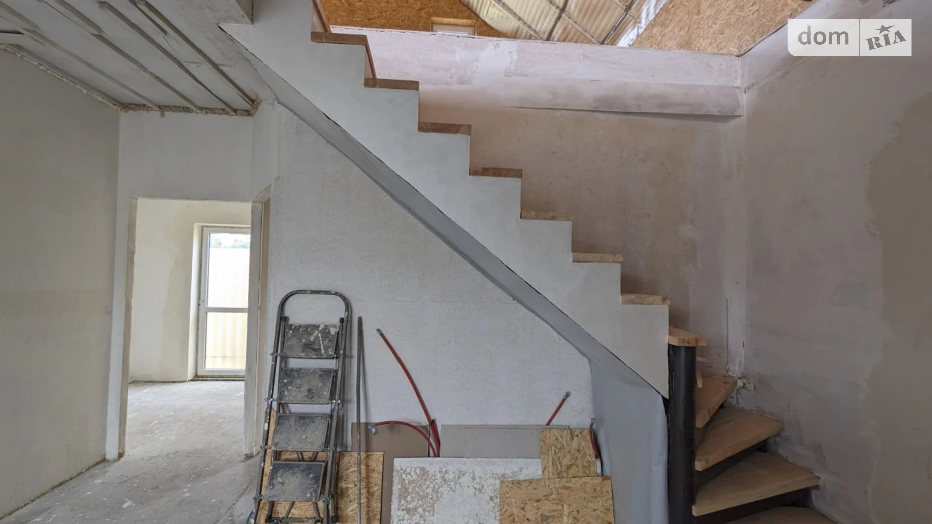 Продається будинок 3 поверховий 100 кв. м з ділянкою, цена: 55000 $ - фото 2