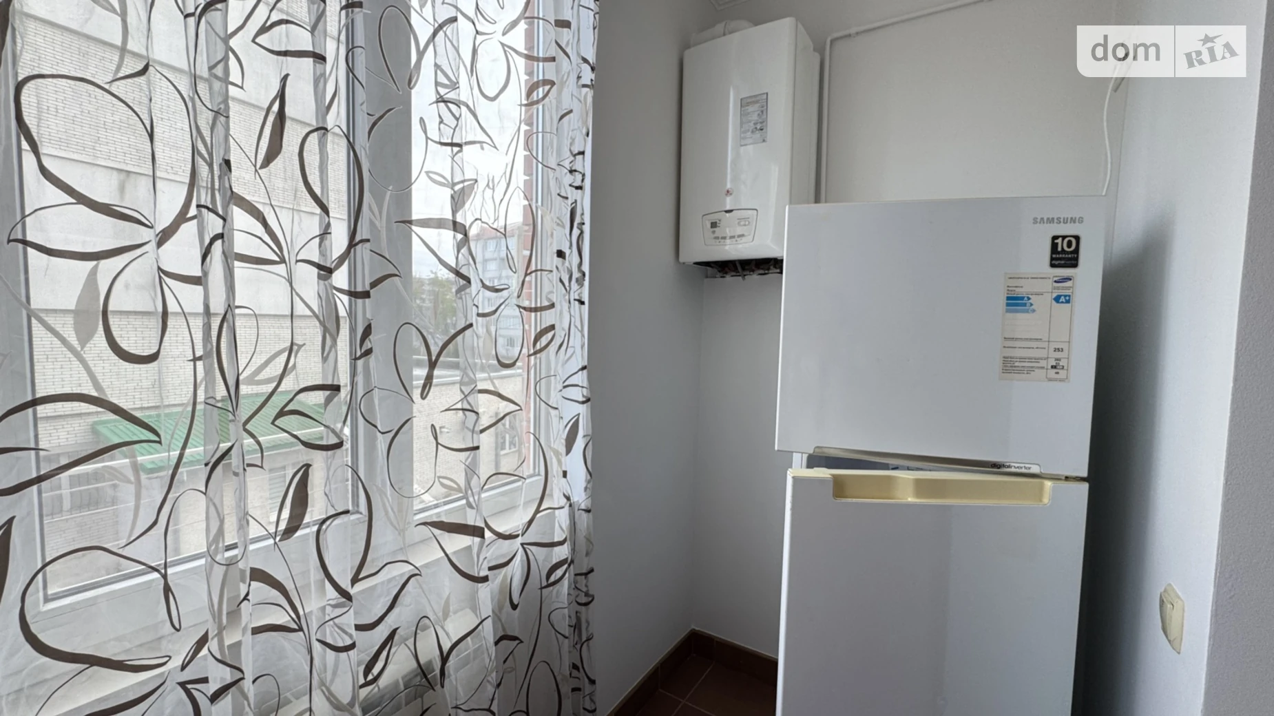 2-кімнатна квартира 72 кв. м у Тернополі, вул. Карпенка - фото 3