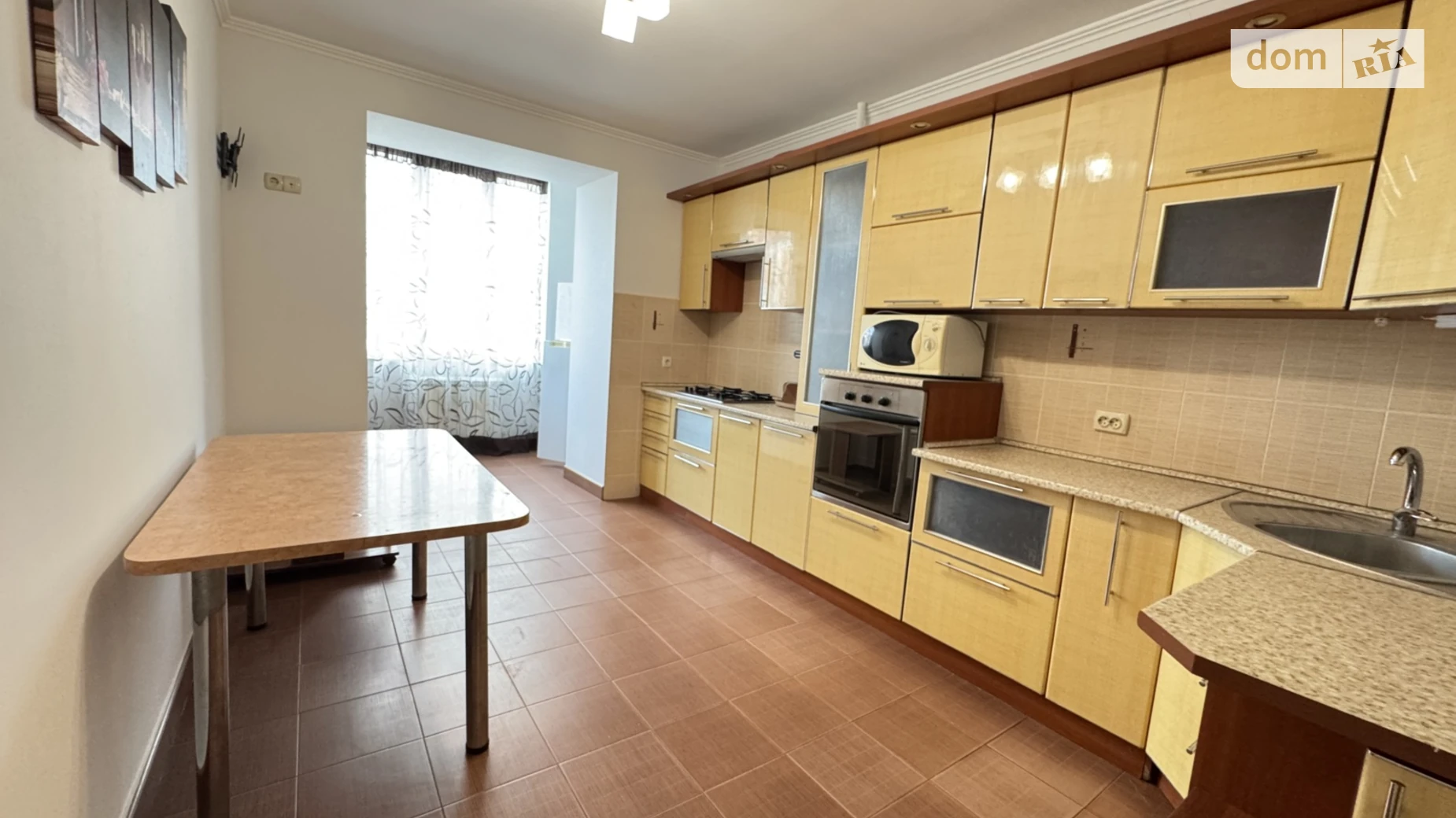 2-кімнатна квартира 72 кв. м у Тернополі, вул. Карпенка - фото 5