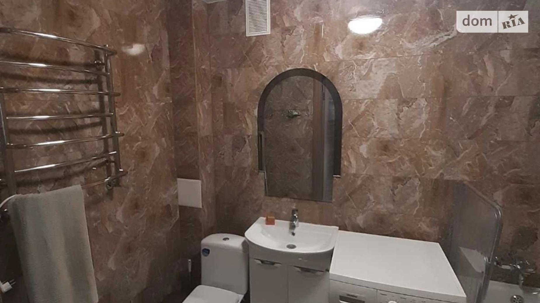 1-комнатная квартира 43 кв. м в Луцке, ул. Ровенская, 123 - фото 2