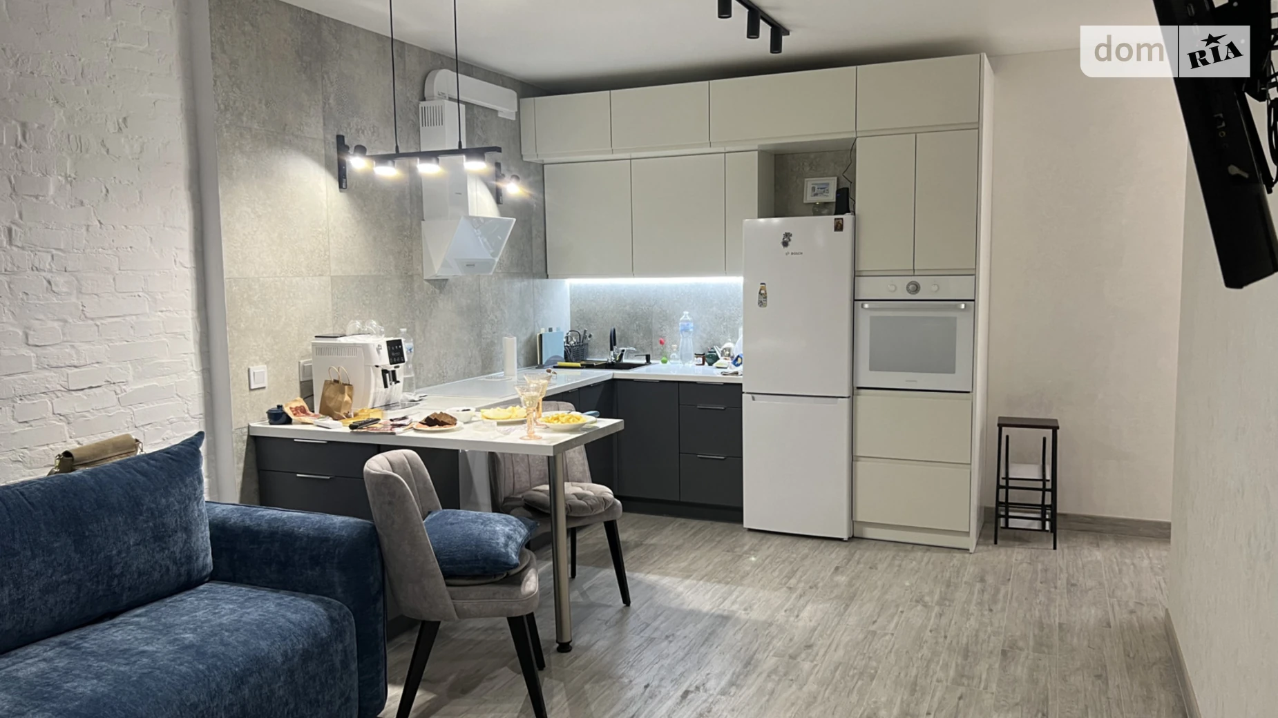 Продается 2-комнатная квартира 76 кв. м в Брюховичах, ул. Ряснянская, 6А - фото 3