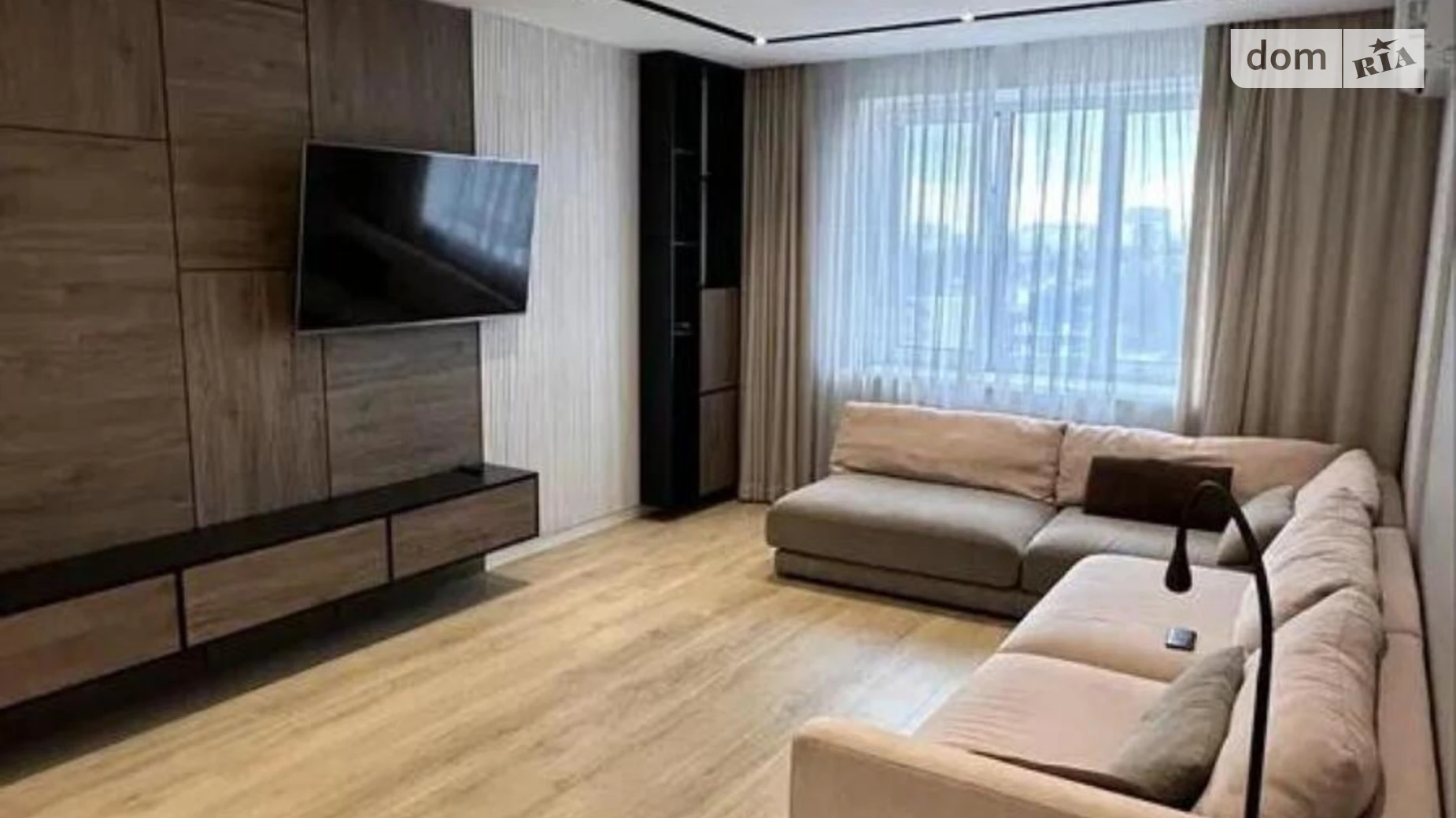 Продається 2-кімнатна квартира 70 кв. м у Львові, вул. Зелена, 115Д - фото 2