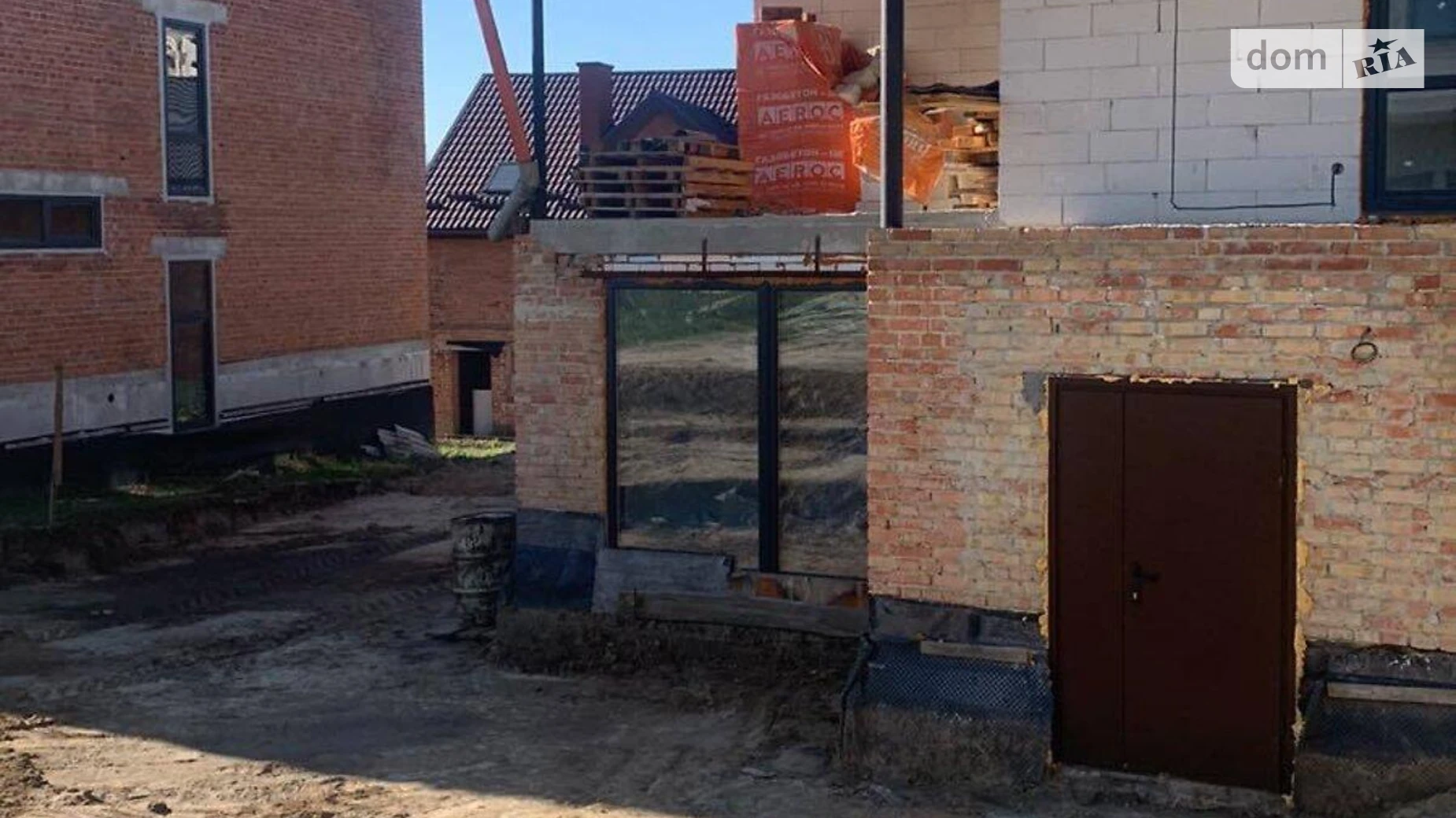 Продается дом на 2 этажа 180.2 кв. м с садом, цена: 100000 $ - фото 5