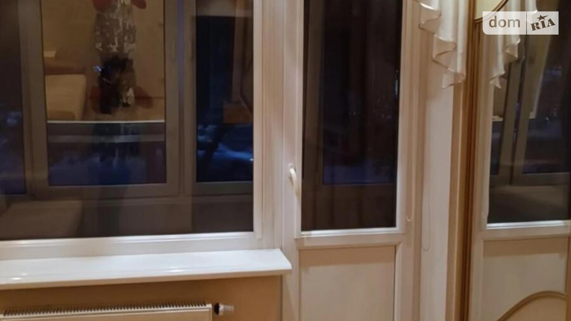 Продается 3-комнатная квартира 66.3 кв. м в Львове, ул. Манастырского, 7 - фото 2