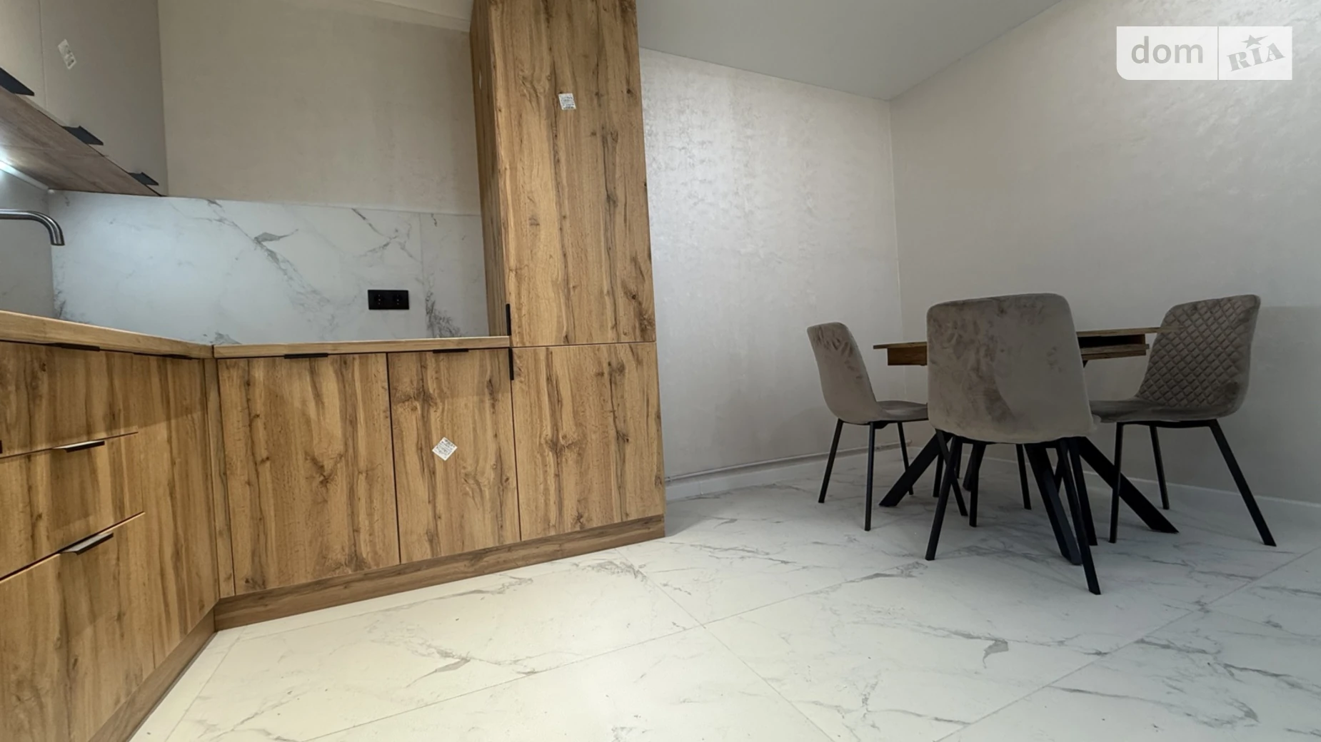 2-комнатная квартира 56 кв. м в Тернополе, ул. Киевская, 8А - фото 3