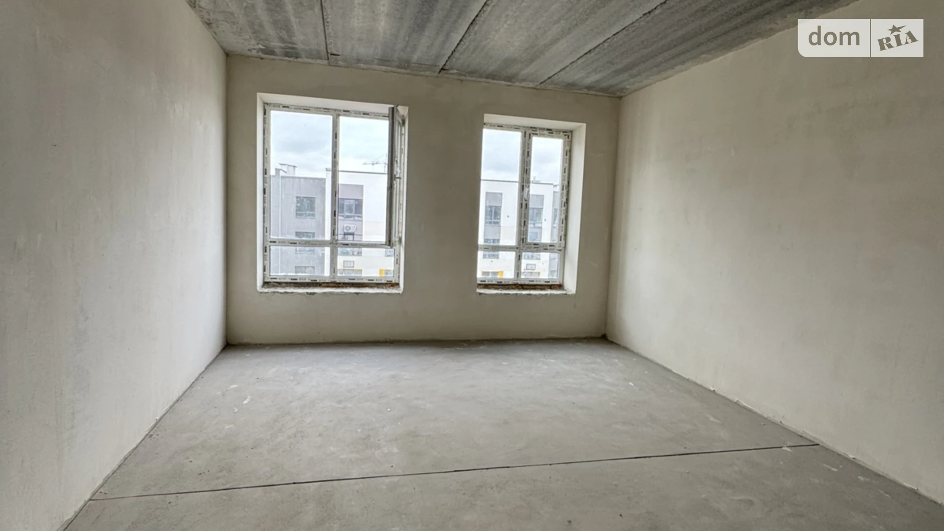 Продается 1-комнатная квартира 28 кв. м в Ирпене, ул. Соборная(ІІІ Интернационала), 33 - фото 2