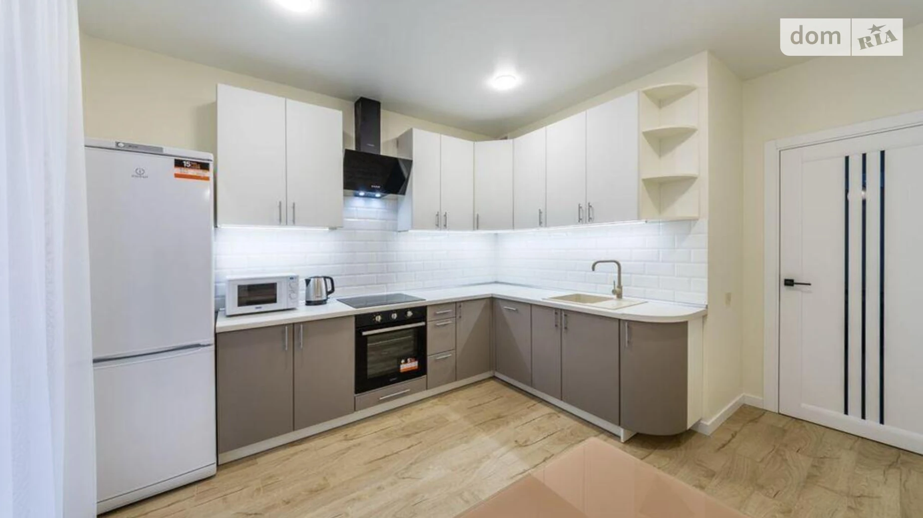 Продается 1-комнатная квартира 45 кв. м в Киеве, просп. Берестейский(Победы), 65Д - фото 3