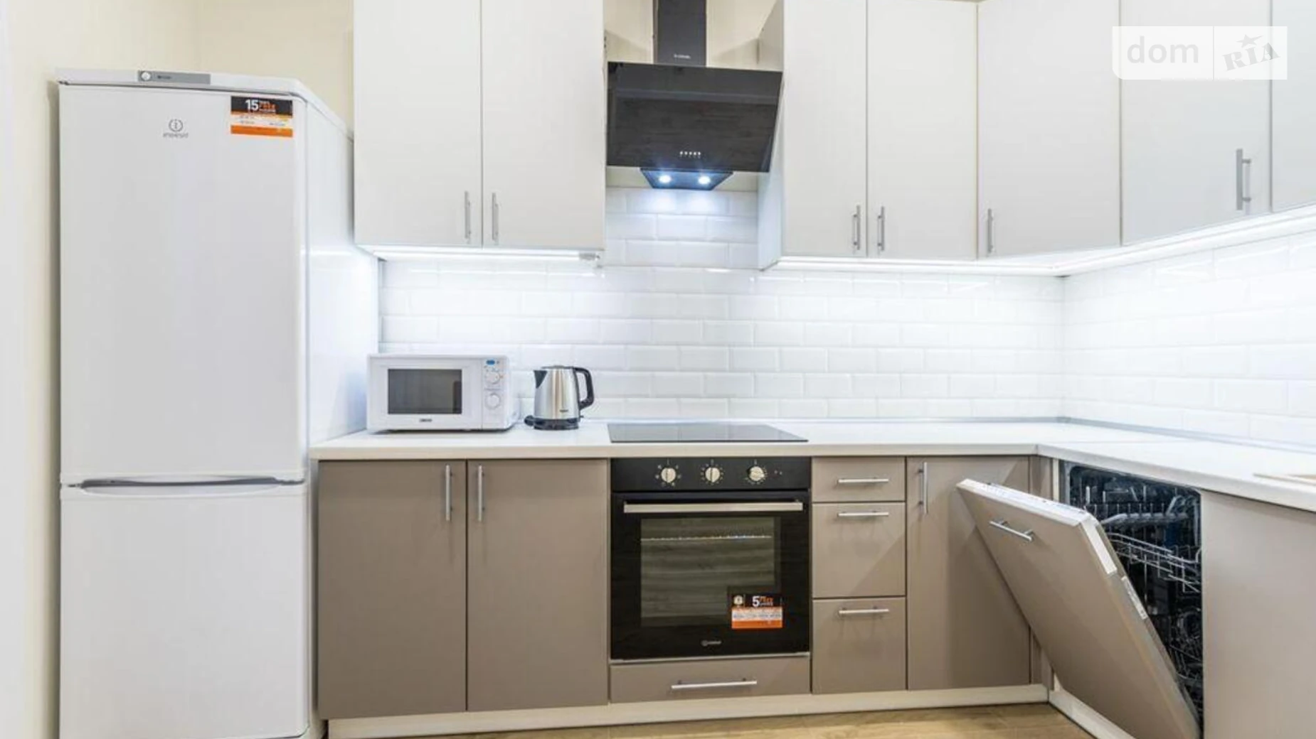 Продается 1-комнатная квартира 45 кв. м в Киеве, просп. Берестейский(Победы), 65Д - фото 4