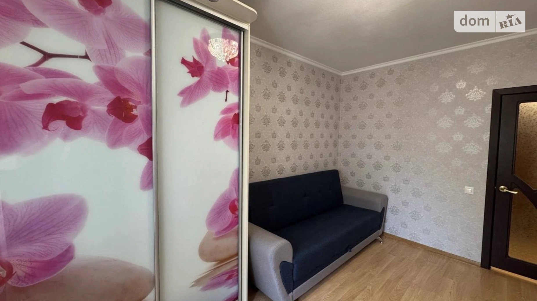 Продается 2-комнатная квартира 55 кв. м в, цена: 33000 $ - фото 2