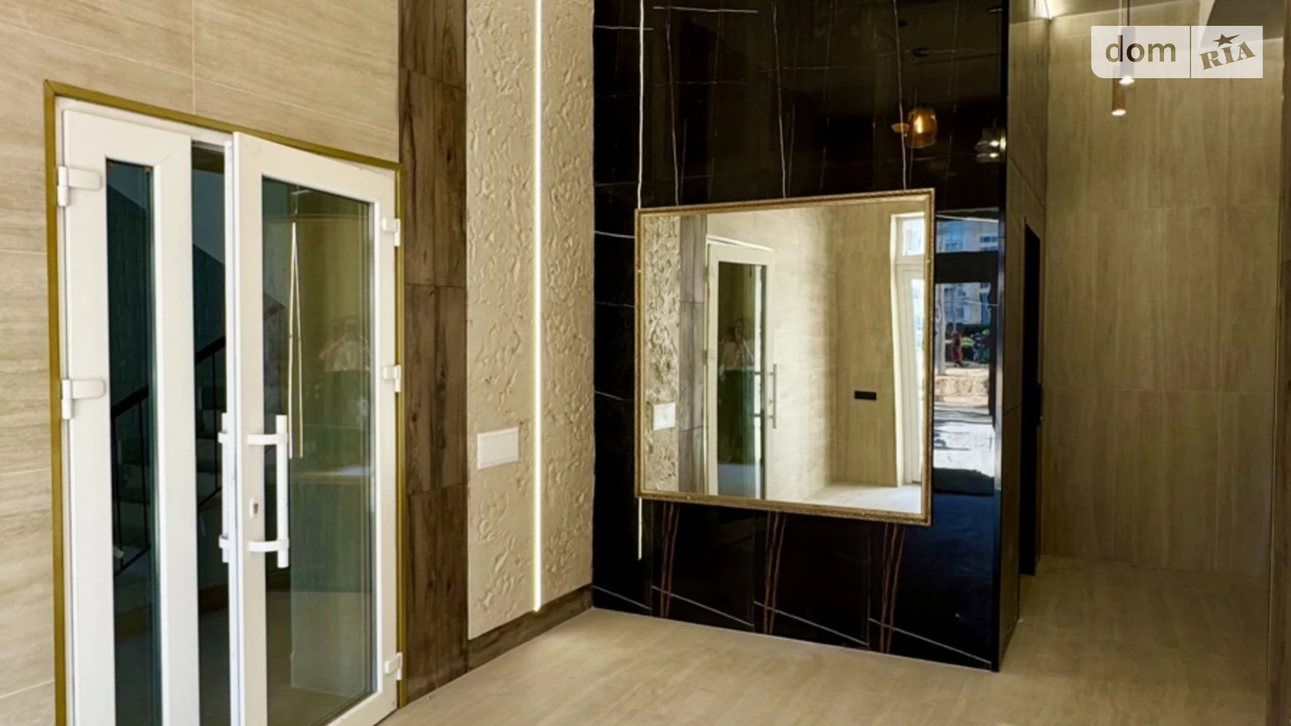 Продается 1-комнатная квартира 43.4 кв. м в Чернигове, ул. Независимости, 21 - фото 4