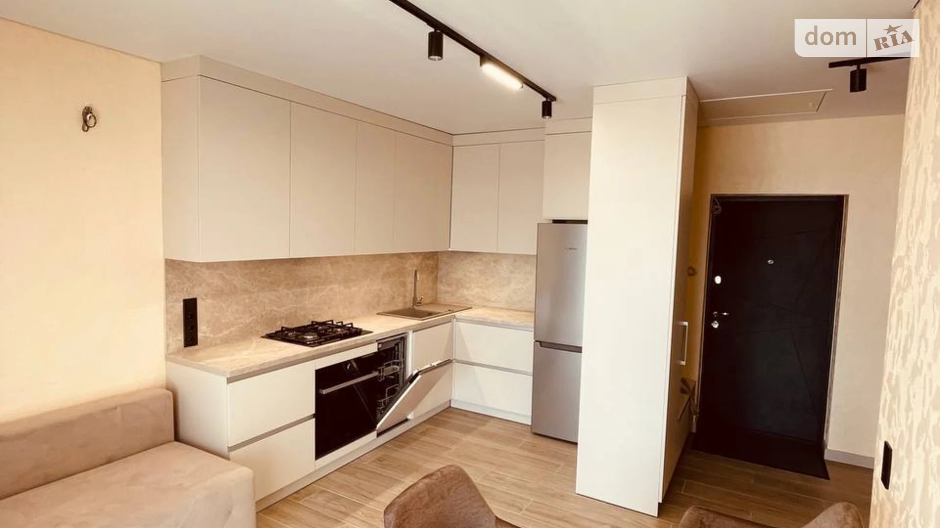 Сдается в аренду 1-комнатная квартира 45 кв. м в, цена: 550 $ - фото 2