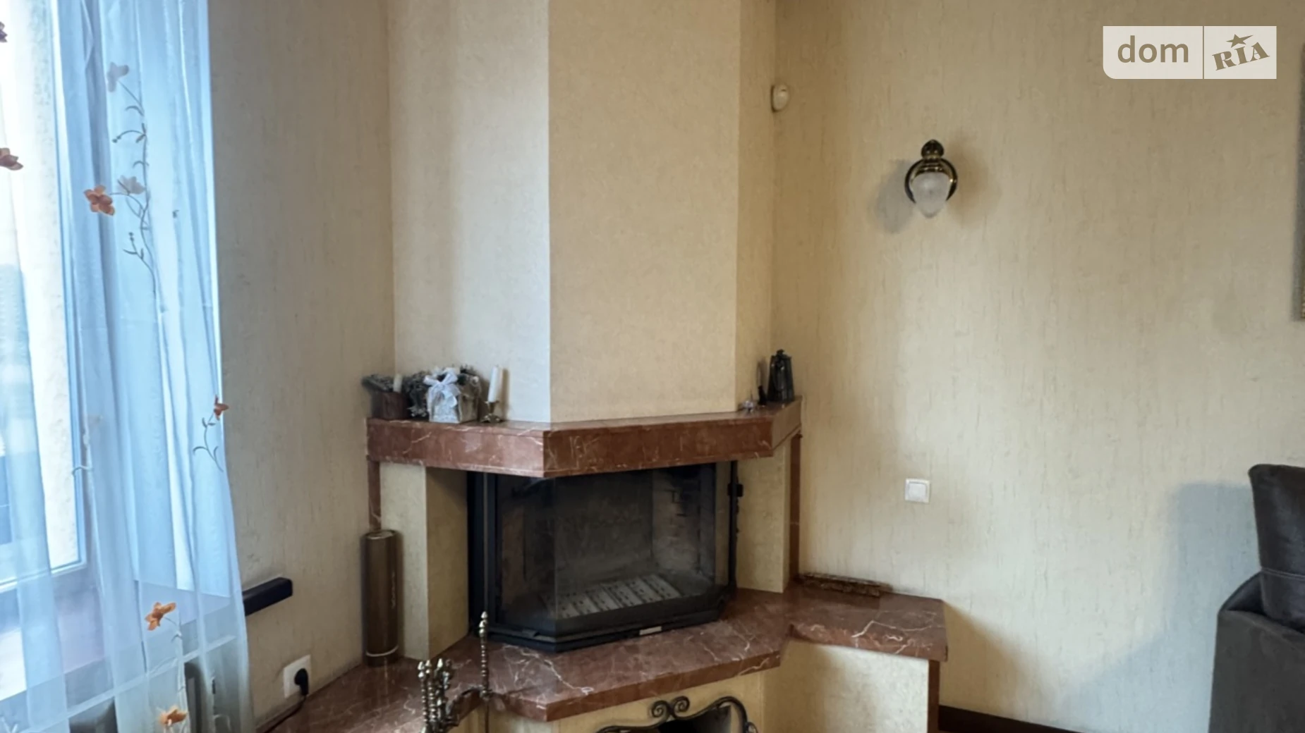 Продається частина будинку 300 кв. м з гаражем, цена: 320000 $ - фото 3