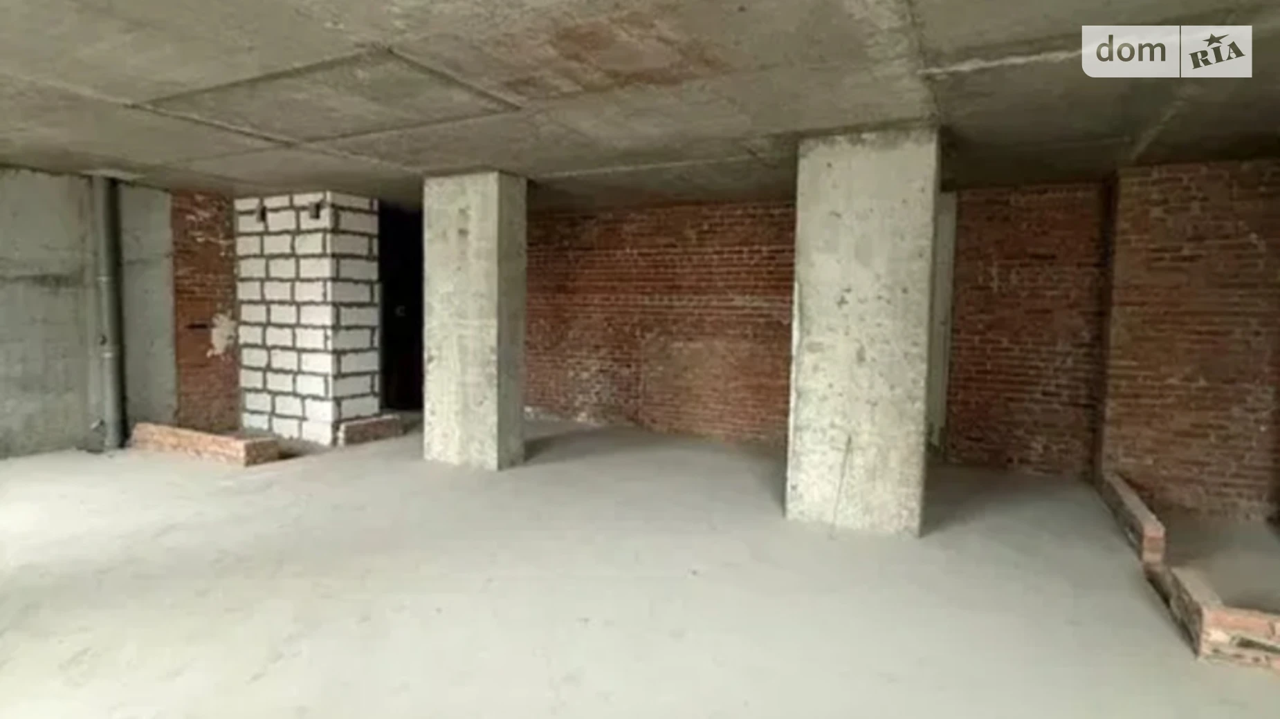 Продається 1-кімнатна квартира 100.8 кв. м у Києві, вул. Андрія Верхогляда(Драгомирова), 14А - фото 2