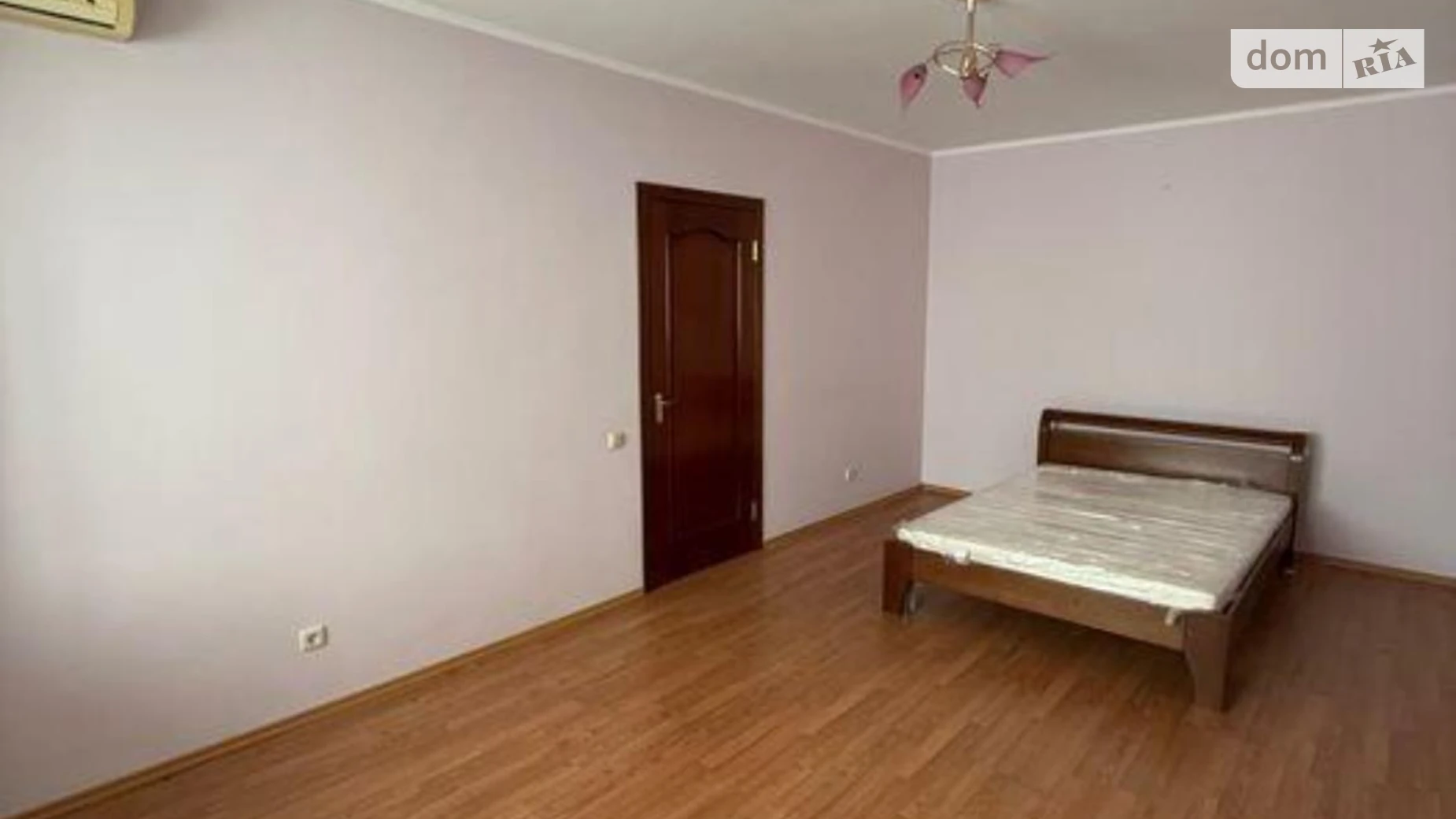 Продается 2-комнатная квартира 84 кв. м в Киеве, ул. Отдыха, 12 - фото 2