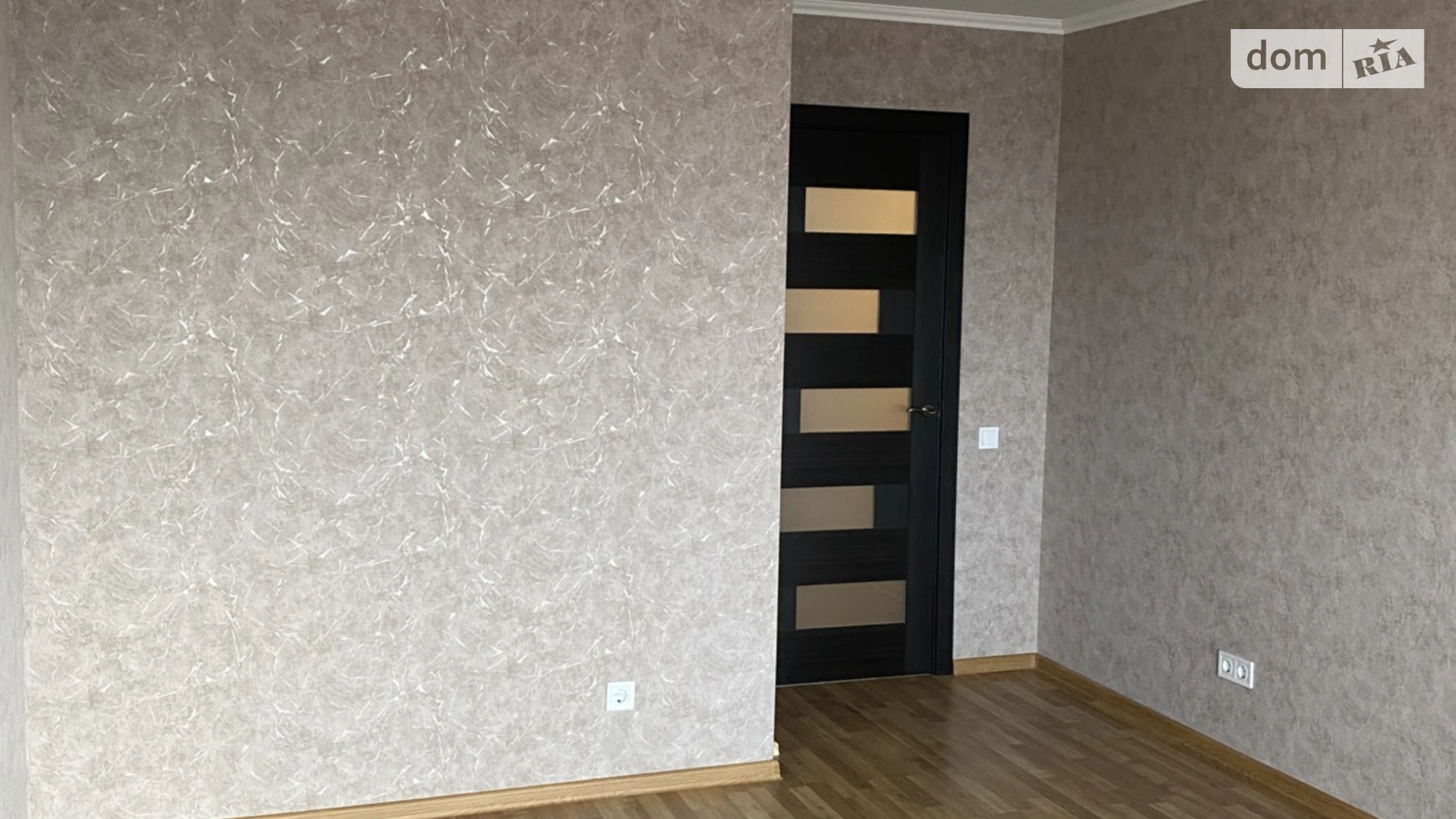 1-комнатная квартира 40 кв. м в Тернополе, ул. Евгения Коновальца - фото 5