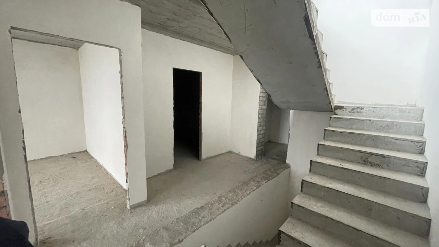 Продается 3-комнатная квартира 163.5 кв. м в Кременчуге, ул. Ивана Мазепы(Бутырина), 7 - фото 5