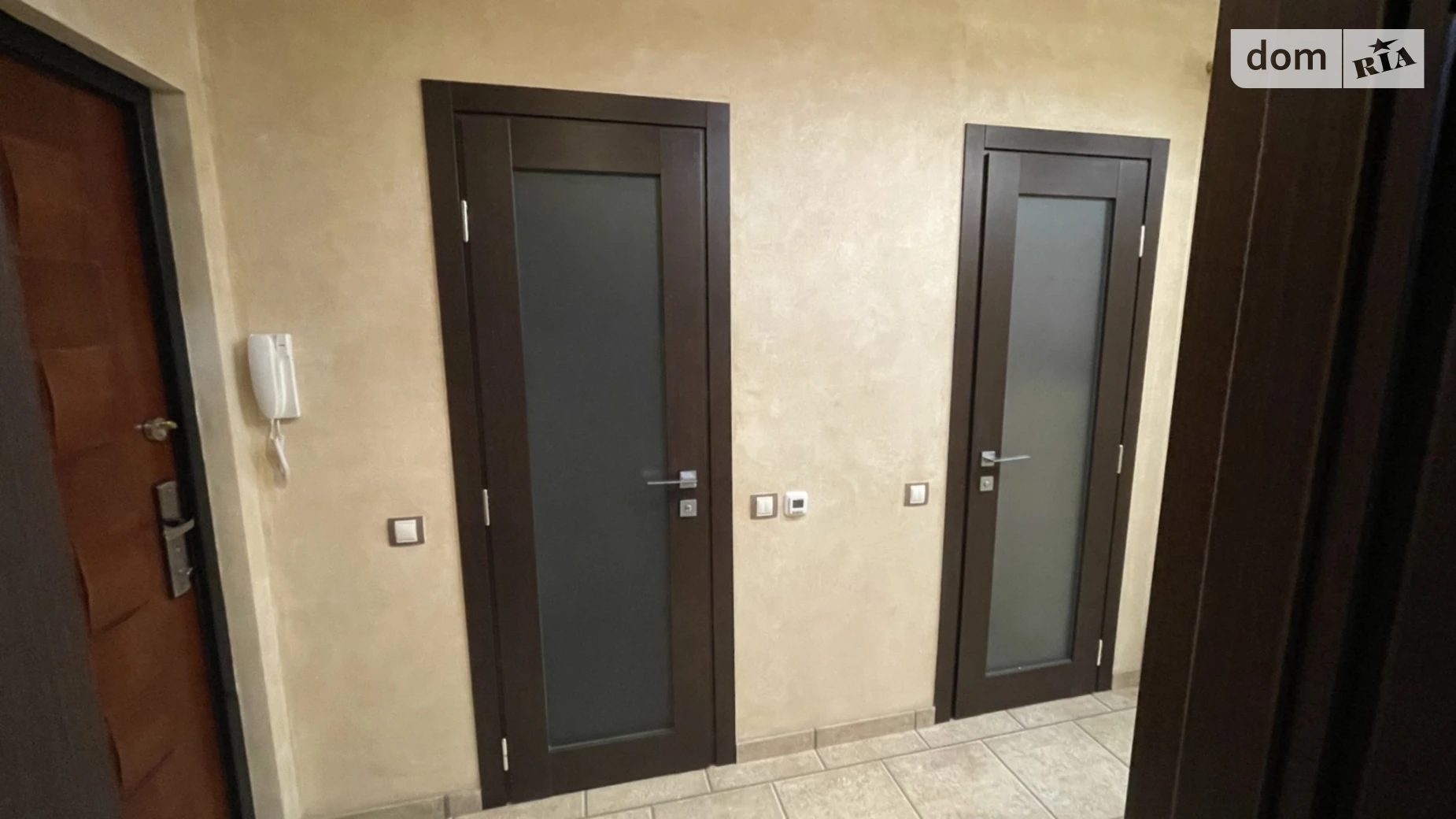 Продается 1-комнатная квартира 40.7 кв. м в Киеве, ул. Бакинская, 37Г - фото 2