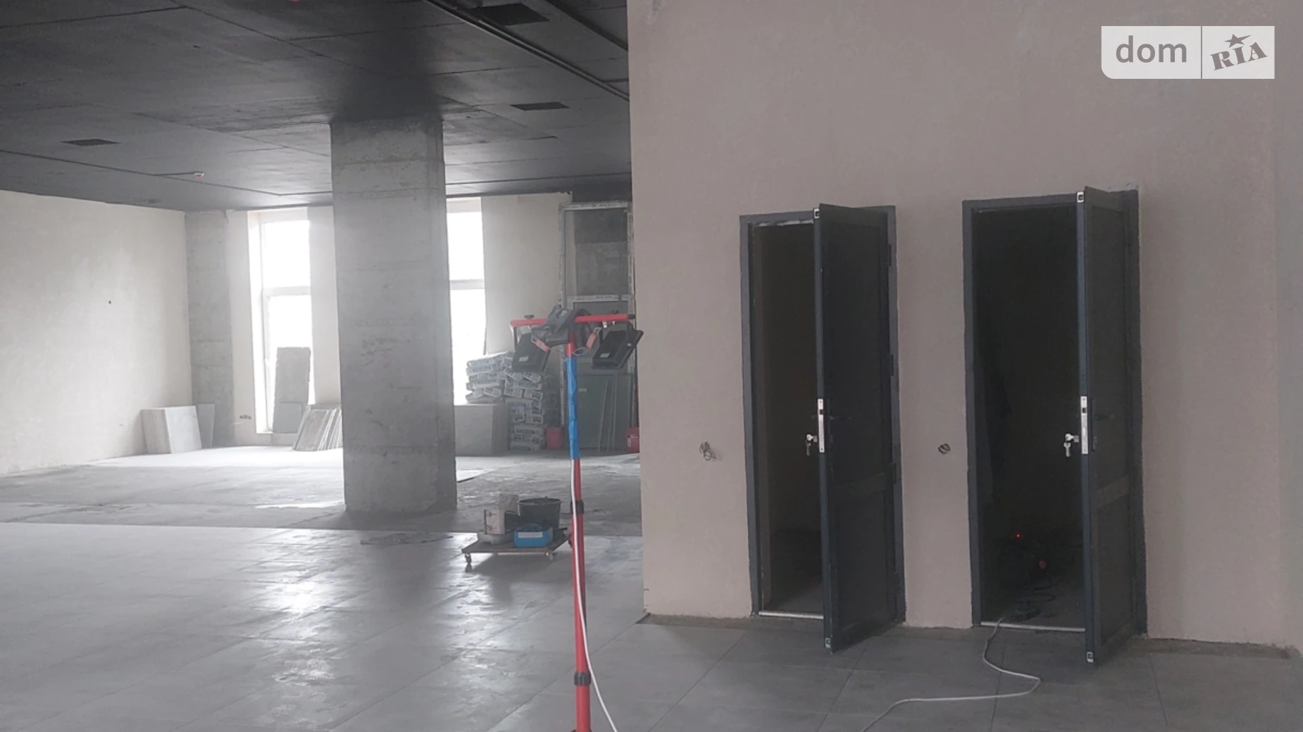 Сдается в аренду помещения свободного назначения 197 кв. м в 9-этажном здании, цена: 162000 грн - фото 2