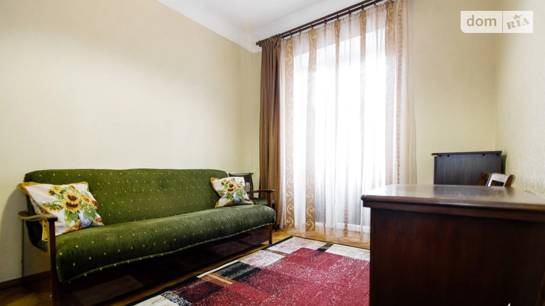 Продается 2-комнатная квартира 55 кв. м в Ровно, ул. Соборная, 57 - фото 5