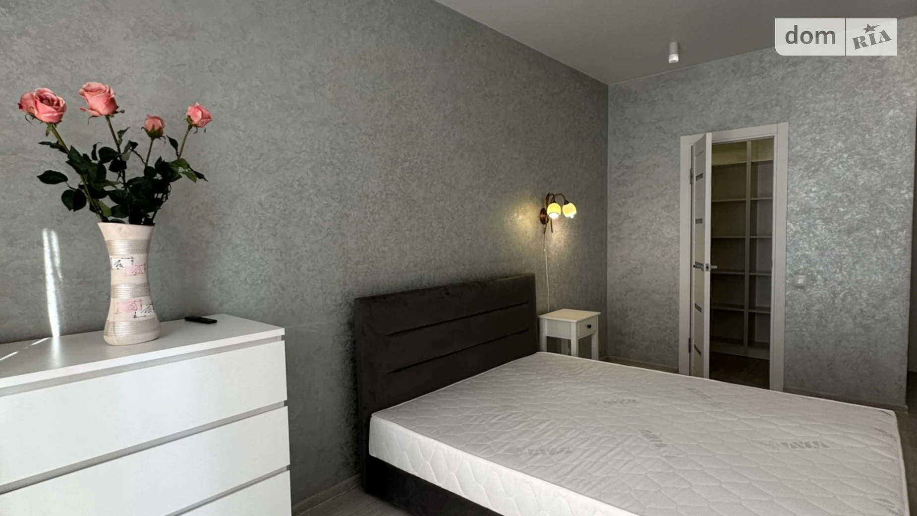 Сдается в аренду 1-комнатная квартира 48 кв. м в Ровно, ул. Гурия Бухала, 11 - фото 2