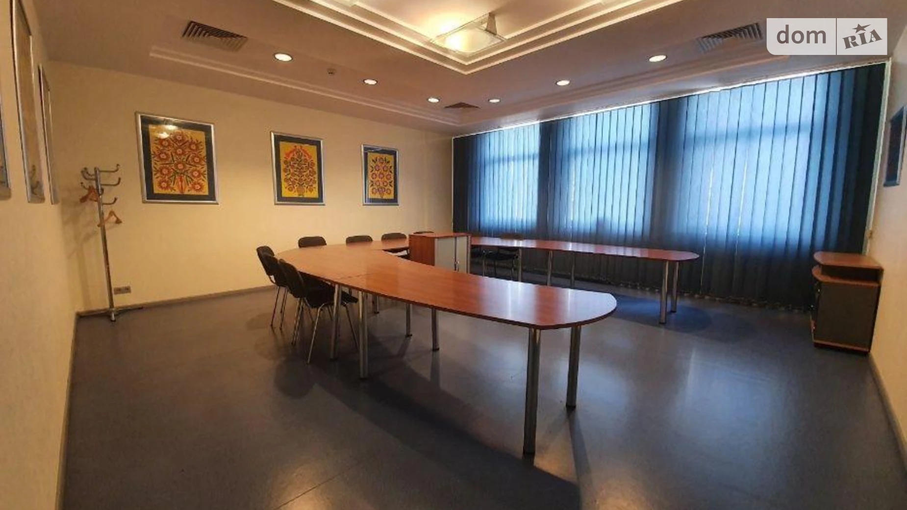 Сдается в аренду офис 330 кв. м в бизнес-центре, цена: 3000 $ - фото 2