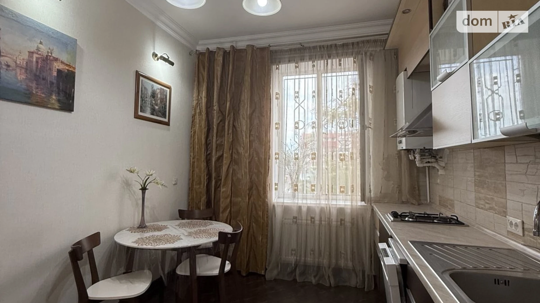 Продается 2-комнатная квартира 61 кв. м в Одессе, ул. Святослава Караванского(Жуковского) - фото 2