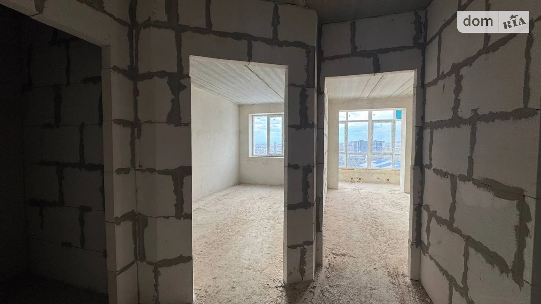 Продается 1-комнатная квартира 44.5 кв. м в Ивано-Франковске, ул. Высочана Семена, 18 корпус 17 - фото 5