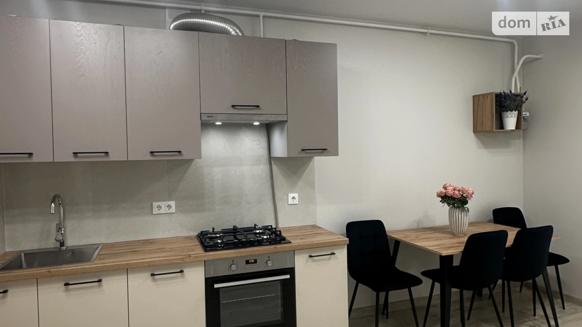 Сдается в аренду 1-комнатная квартира 44 кв. м в Ровно, ул. Елены Телиги, 20 - фото 4