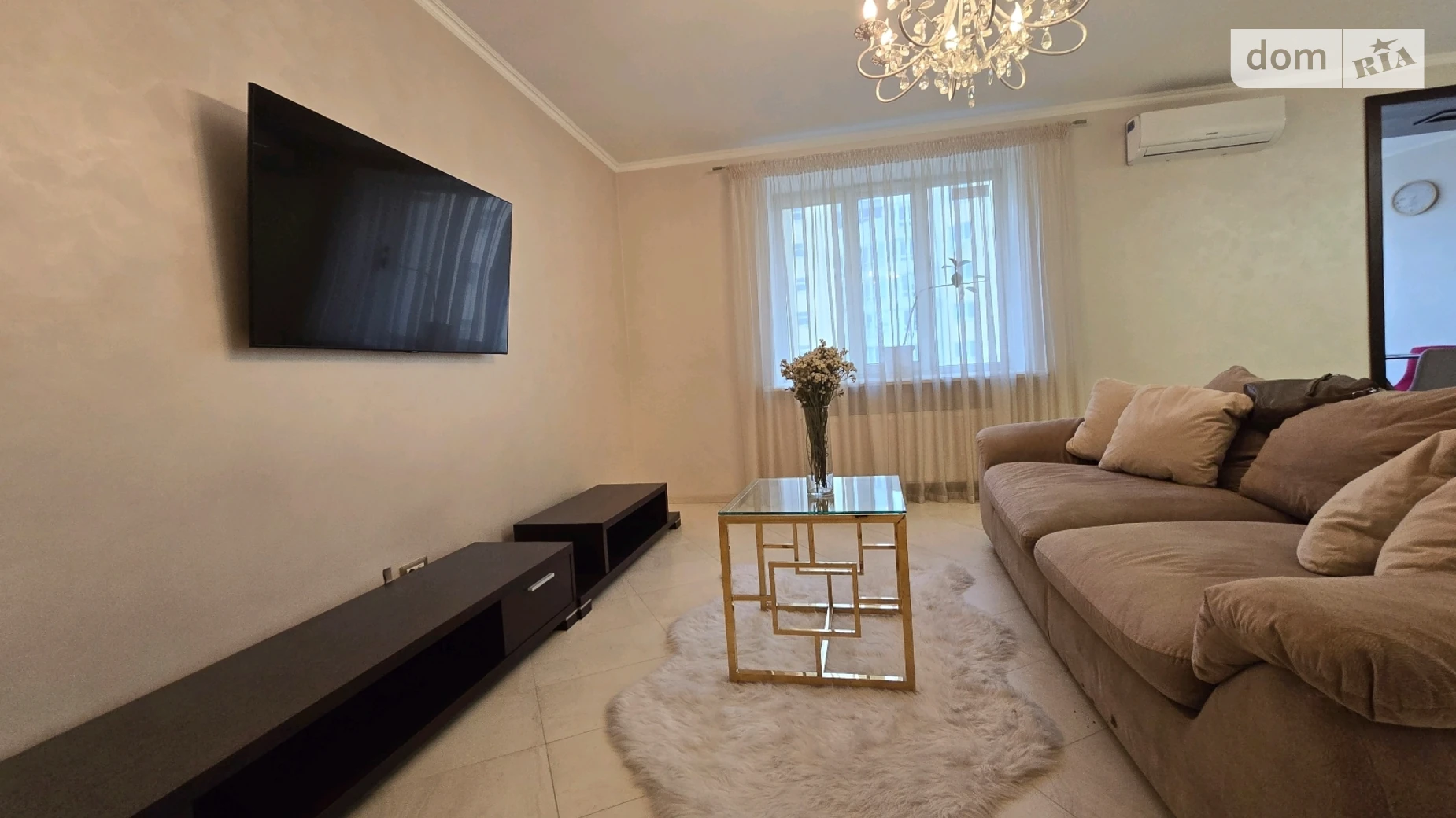 Продается 1-комнатная квартира 76 кв. м в Одессе, ул. Кленовая, 2А - фото 2