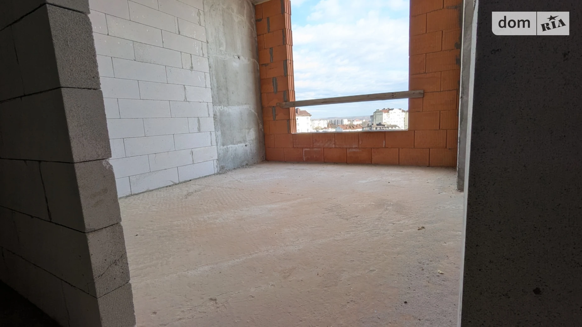 Продается 1-комнатная квартира 35 кв. м в Ивано-Франковске, ул. Хриплинская, 9 - фото 4