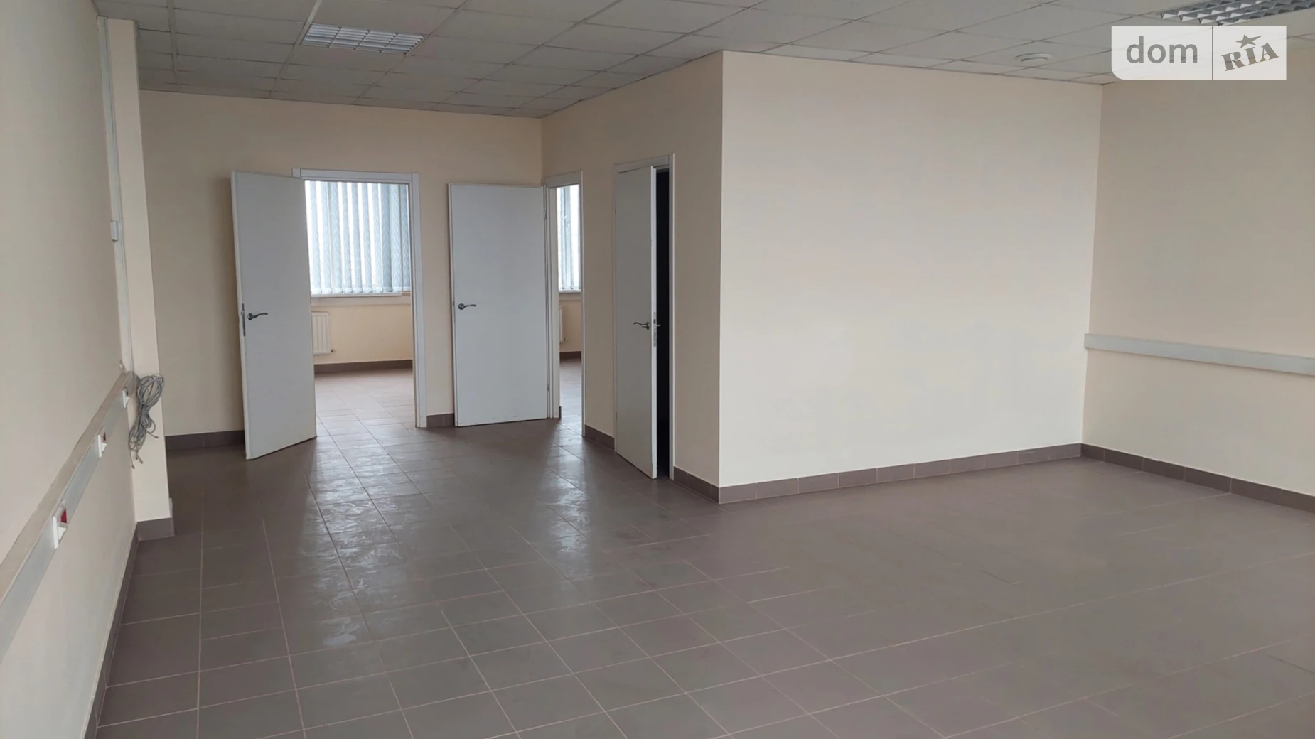 Здається в оренду офіс 7000 кв. м в бізнес-центрі, цена: 2400 грн - фото 3