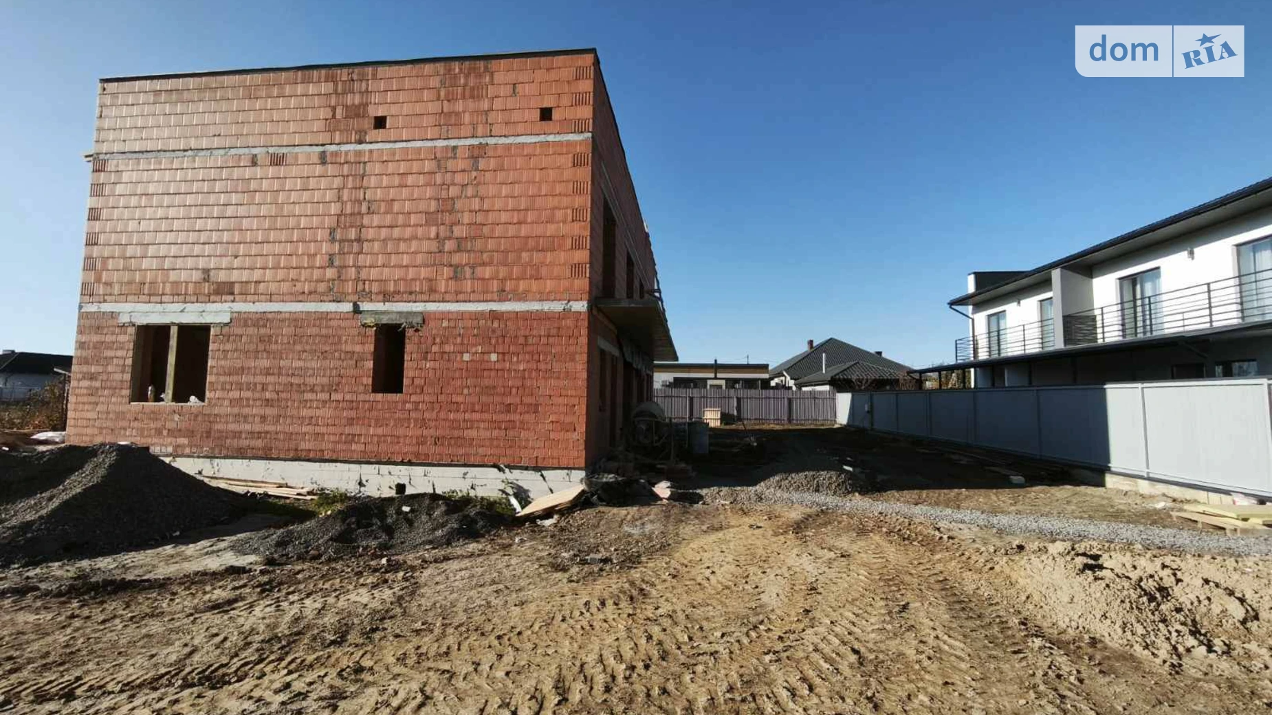 Продается дом на 2 этажа 130 кв. м с мебелью, цена: 118000 $ - фото 3