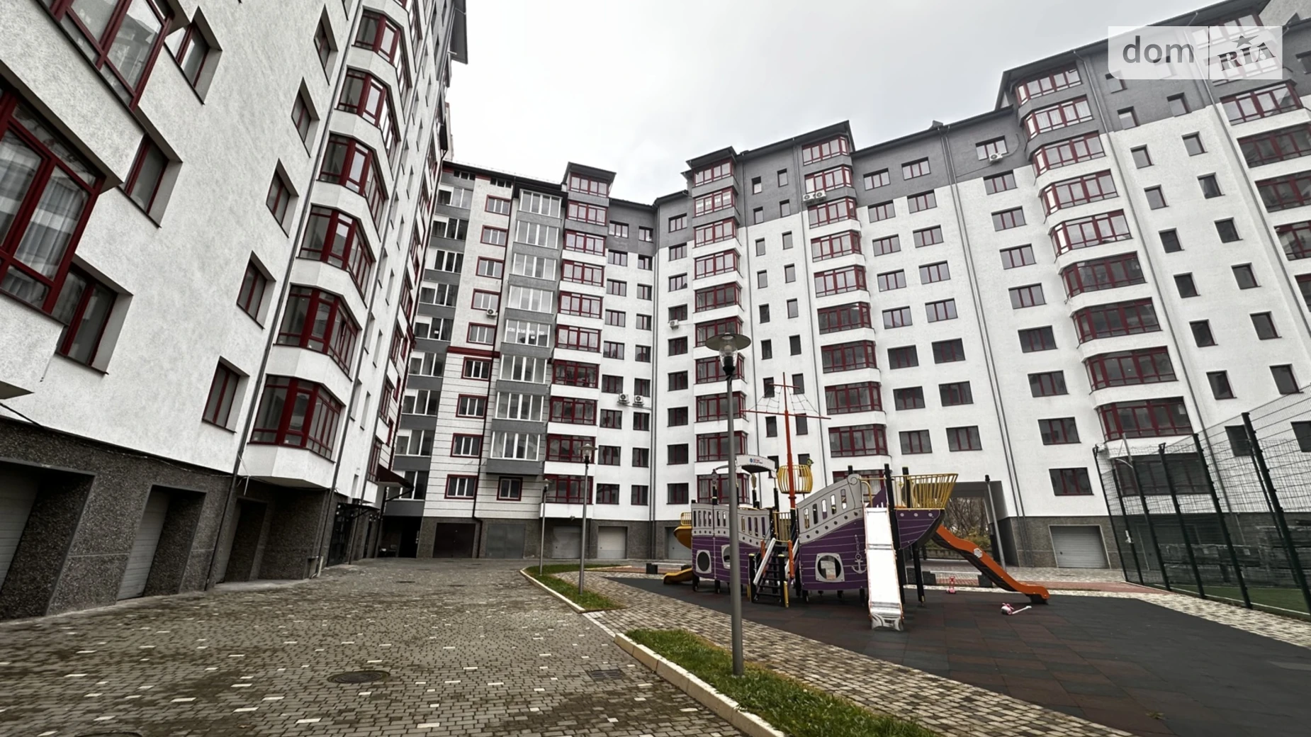 Продается 2-комнатная квартира 63.3 кв. м в Ивано-Франковске, ул. Галицкая, 139А - фото 4