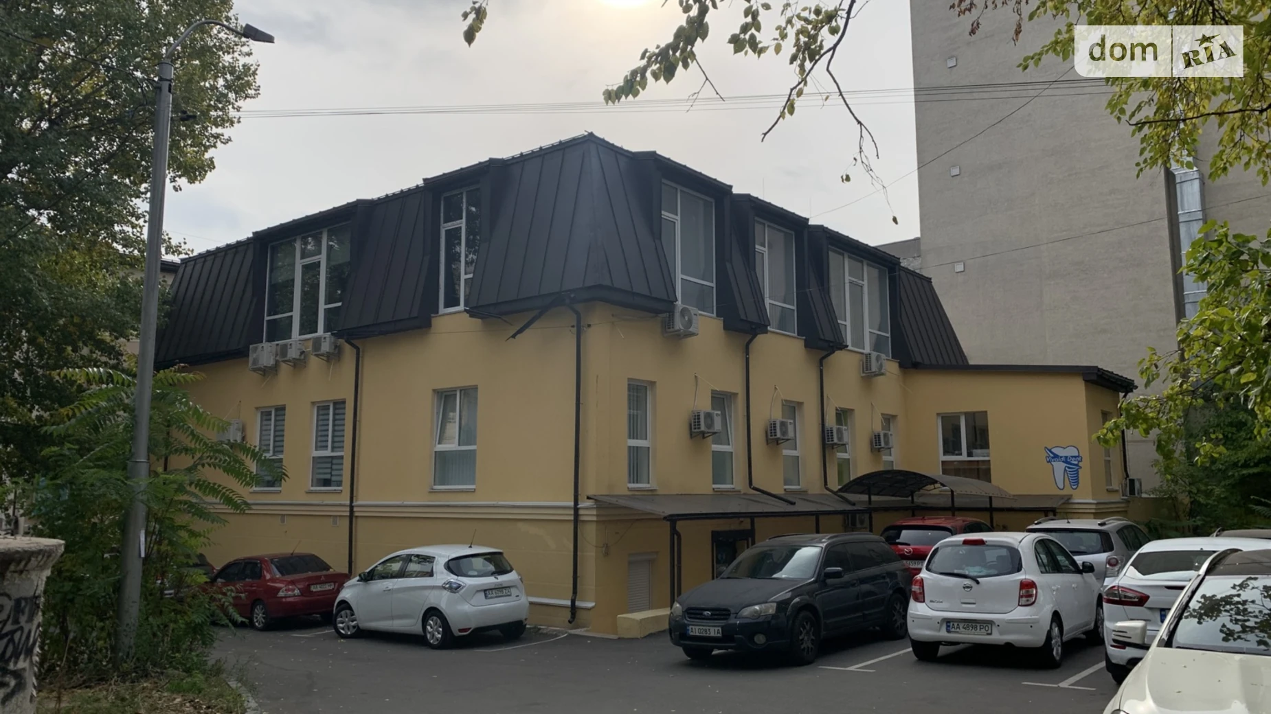 Продается помещения свободного назначения 67 кв. м в 3-этажном здании, цена: 150000 $ - фото 2