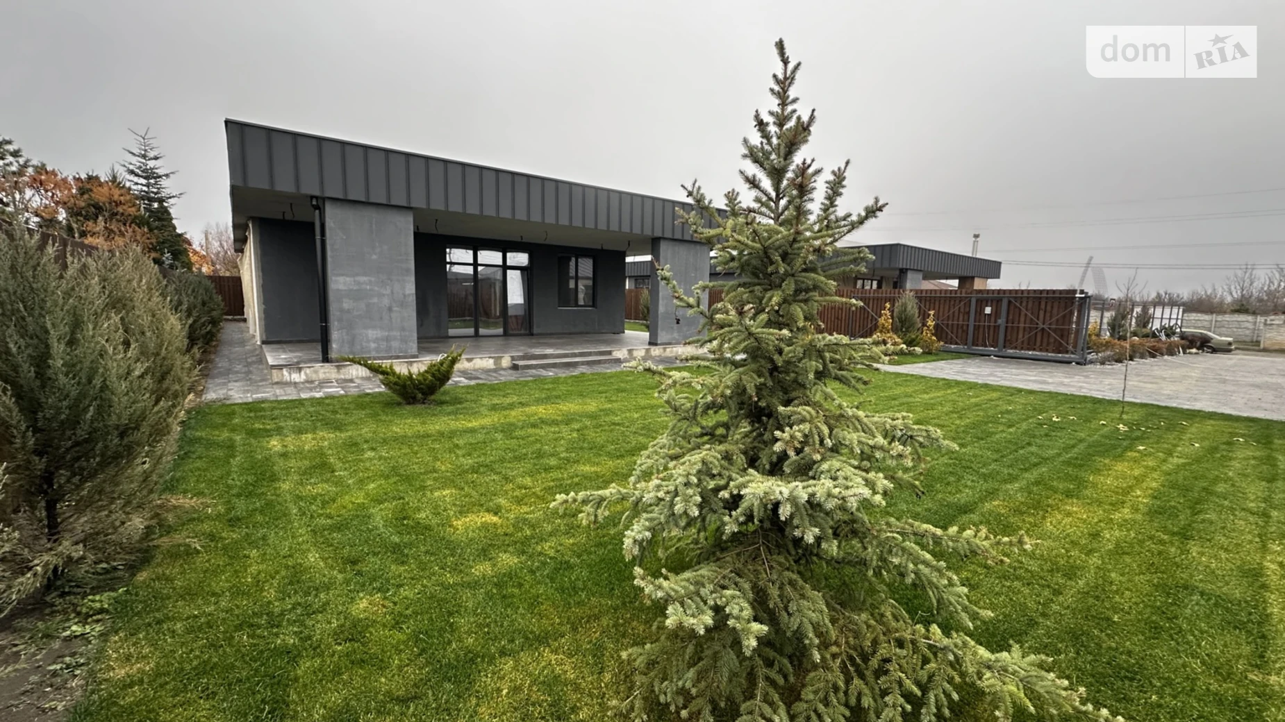 Продается одноэтажный дом 160 кв. м с балконом, цена: 350000 $ - фото 3