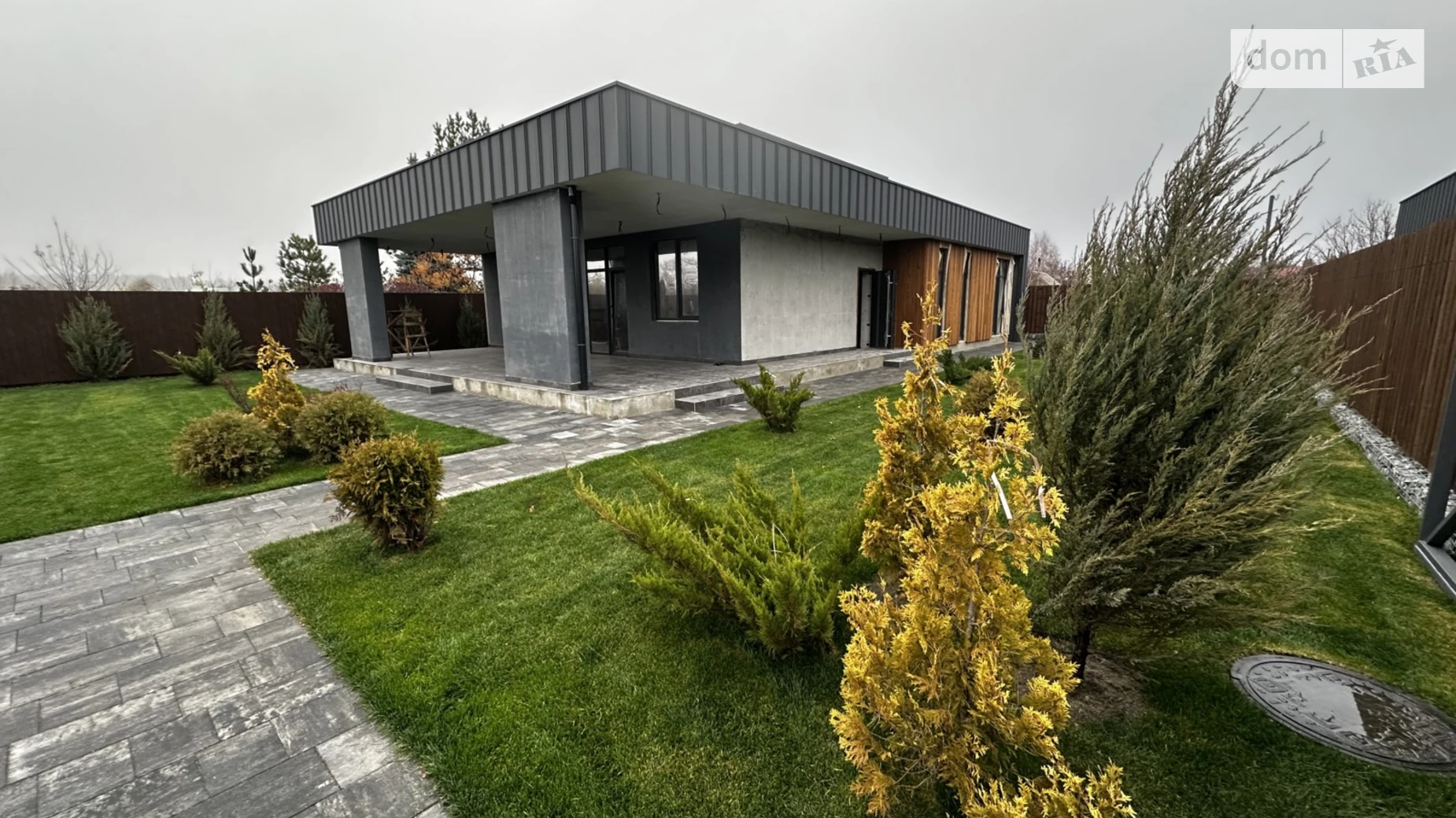 Продается одноэтажный дом 160 кв. м с балконом, цена: 350000 $ - фото 5