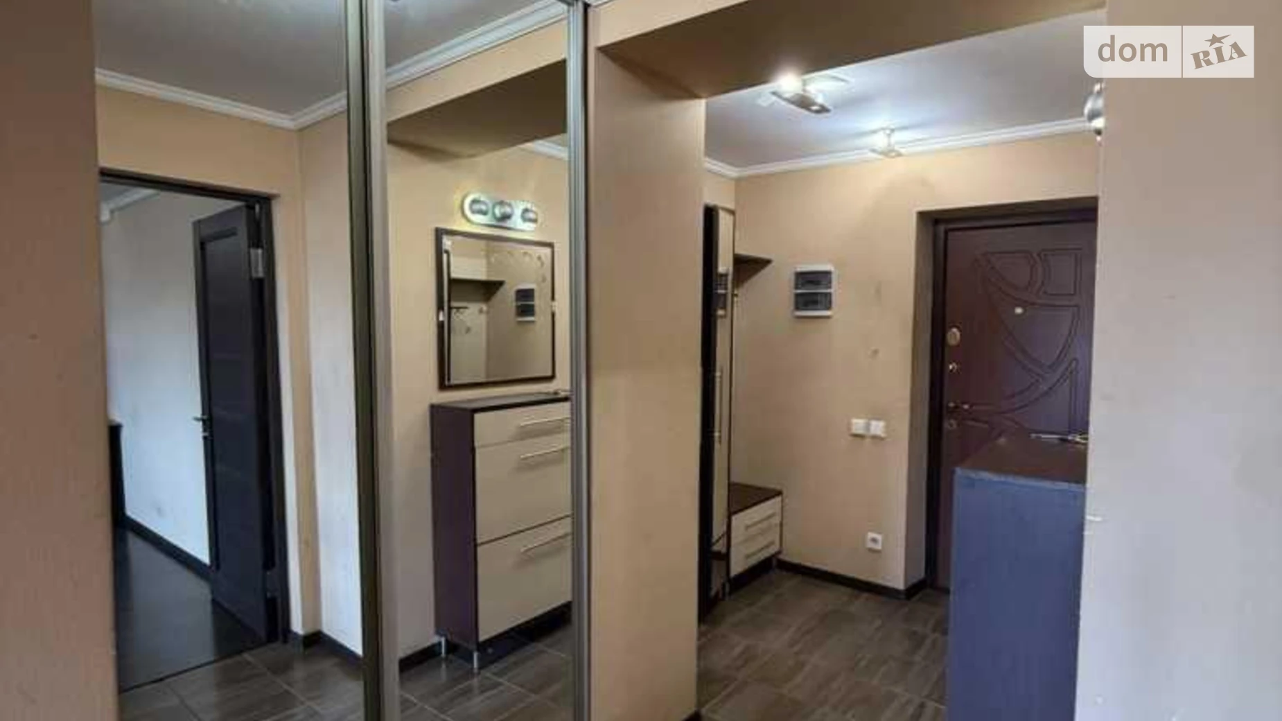 Продается 1-комнатная квартира 38.8 кв. м в Полтаве, цена: 45500 $ - фото 2