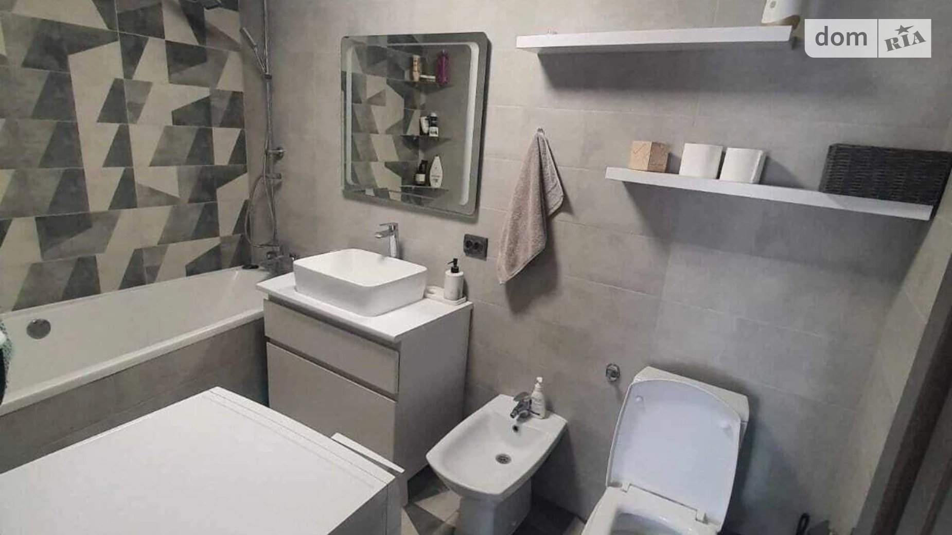 1-комнатная квартира 54 кв. м в Тернополе, ул. Квитова, 17 - фото 5