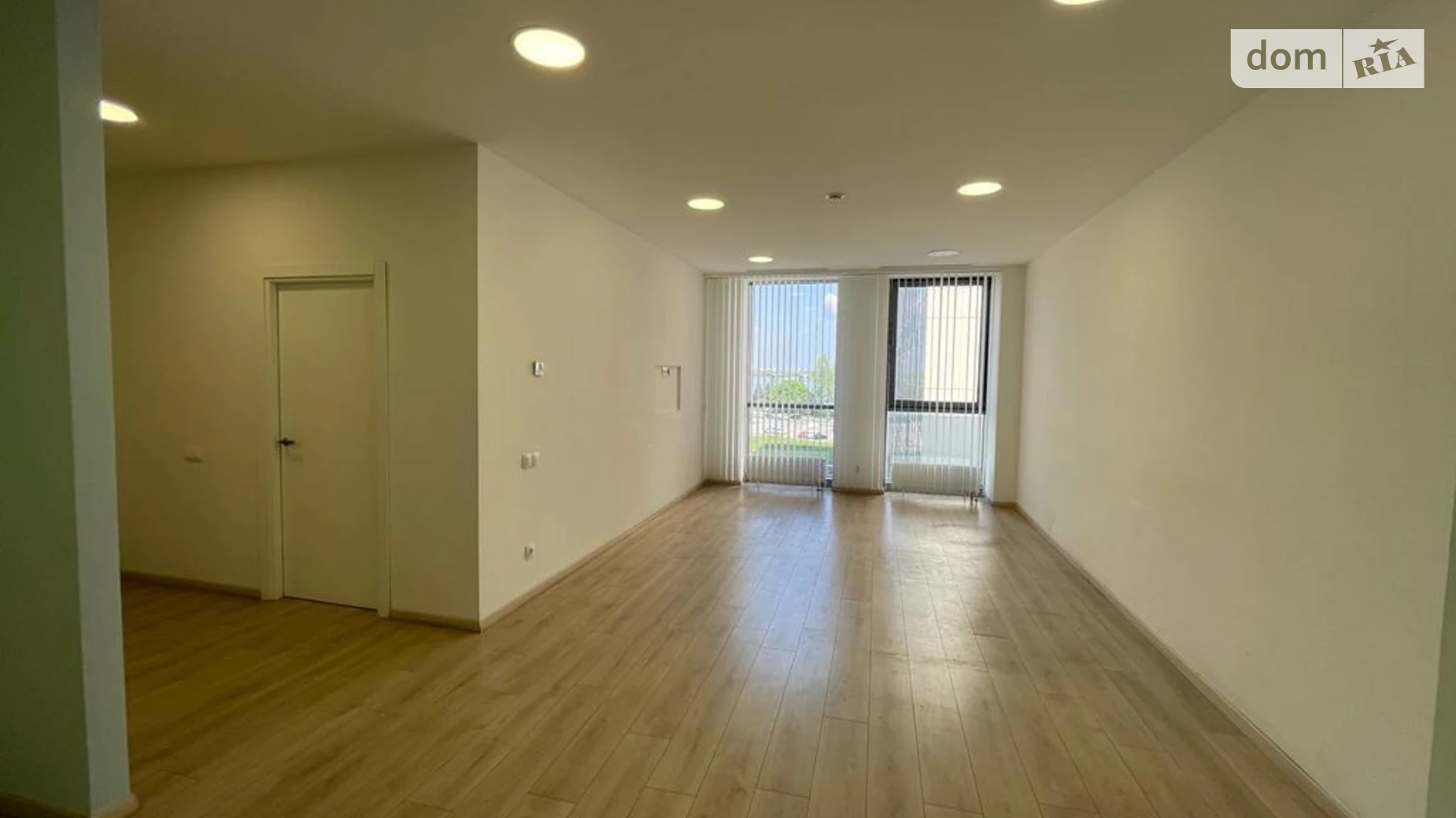 Продається офіс 104.5 кв. м в бізнес-центрі, цена: 135000 $ - фото 2