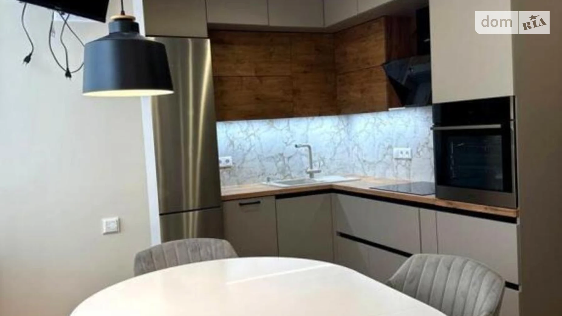 Продается 2-комнатная квартира 48 кв. м в Киеве, ул. Лучистая, 42 - фото 3